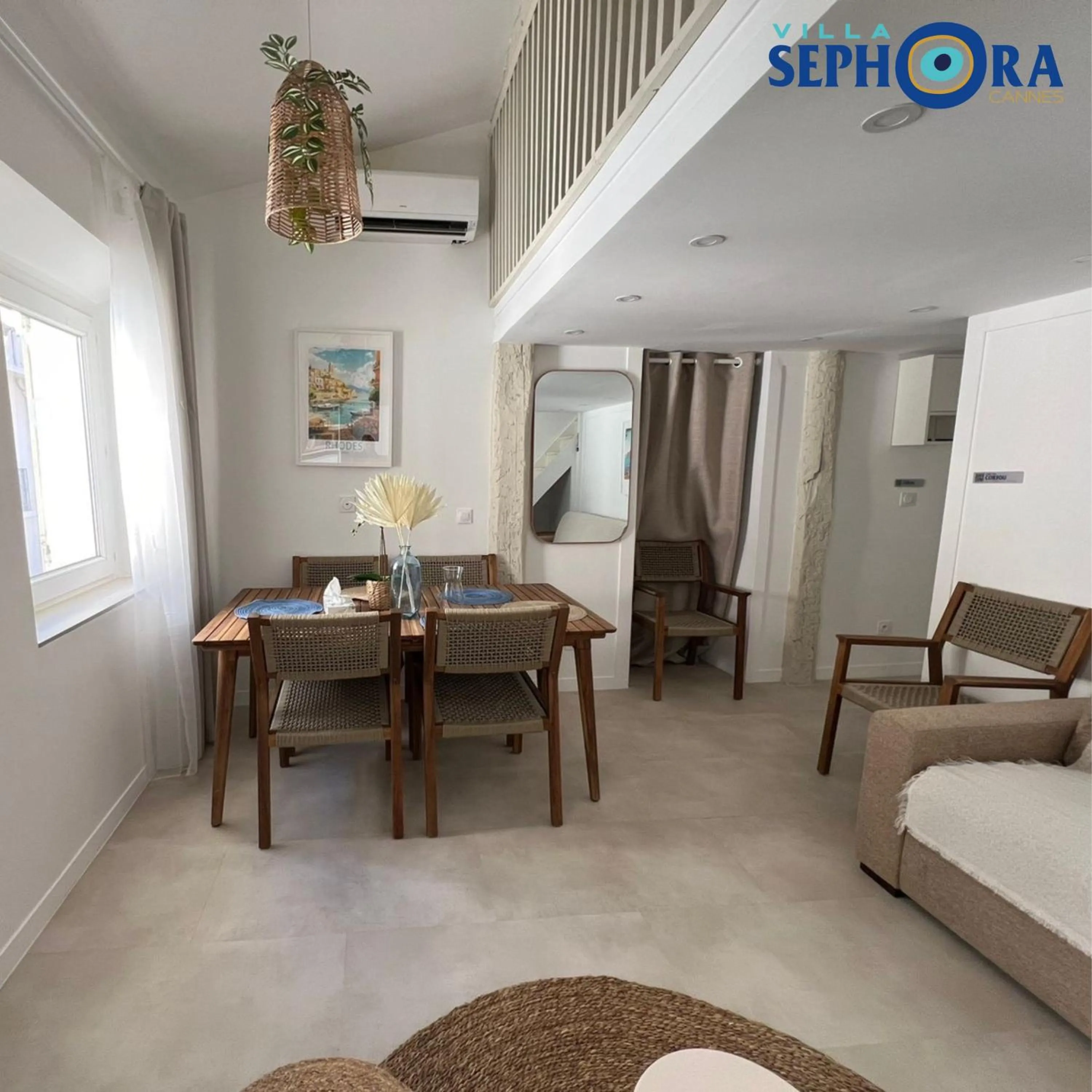 Living room in VILLA SEPHORA CANNES