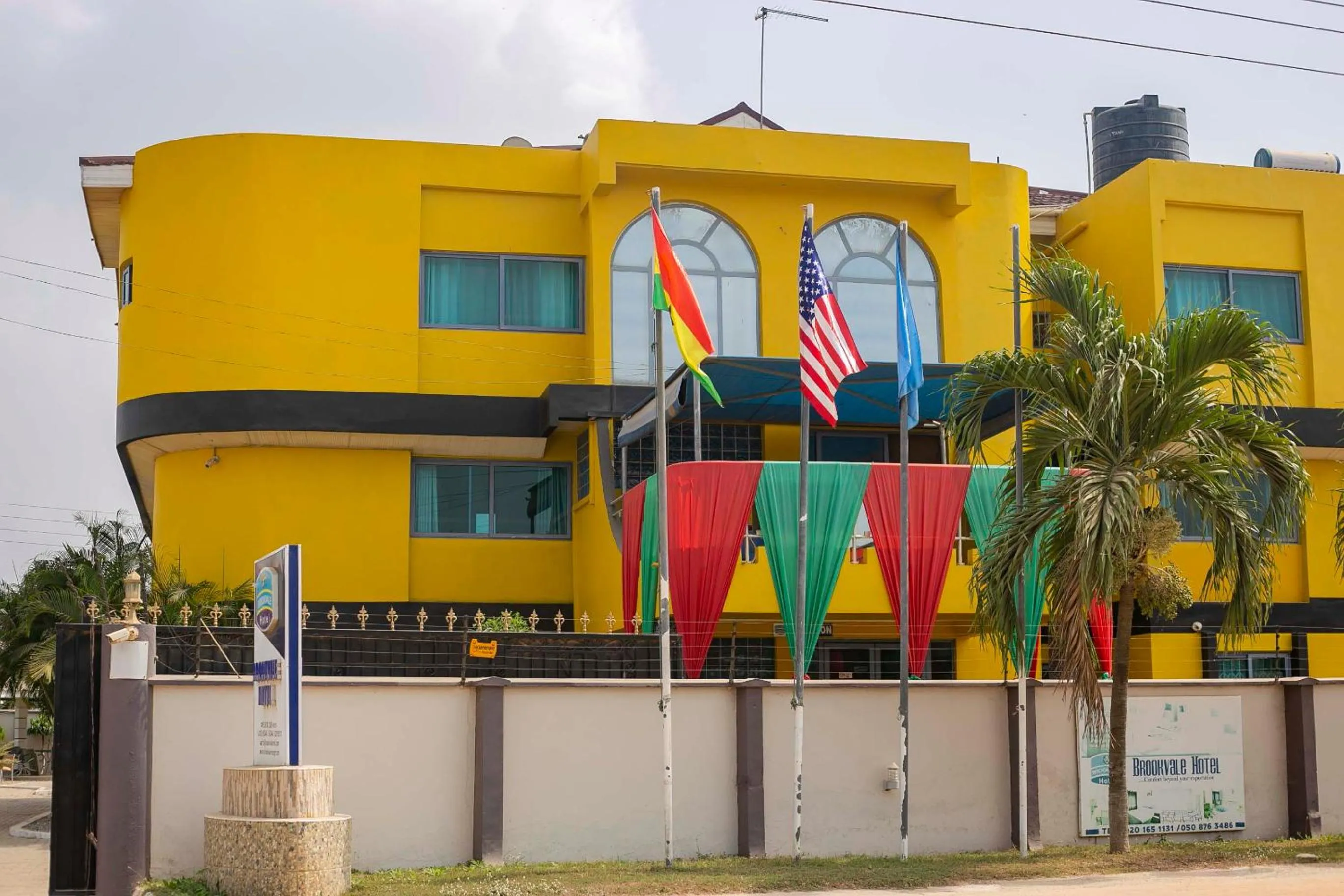 Property building in Brookvale Hotel