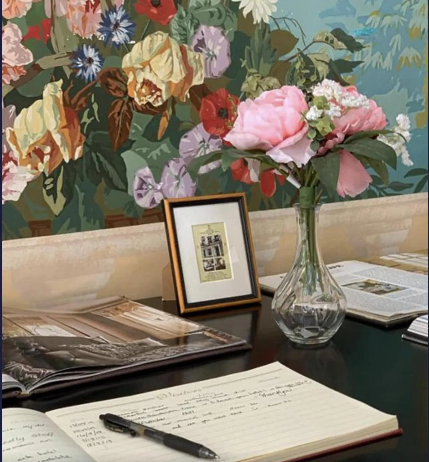 Decorative detail in Lancaster Court Hotel