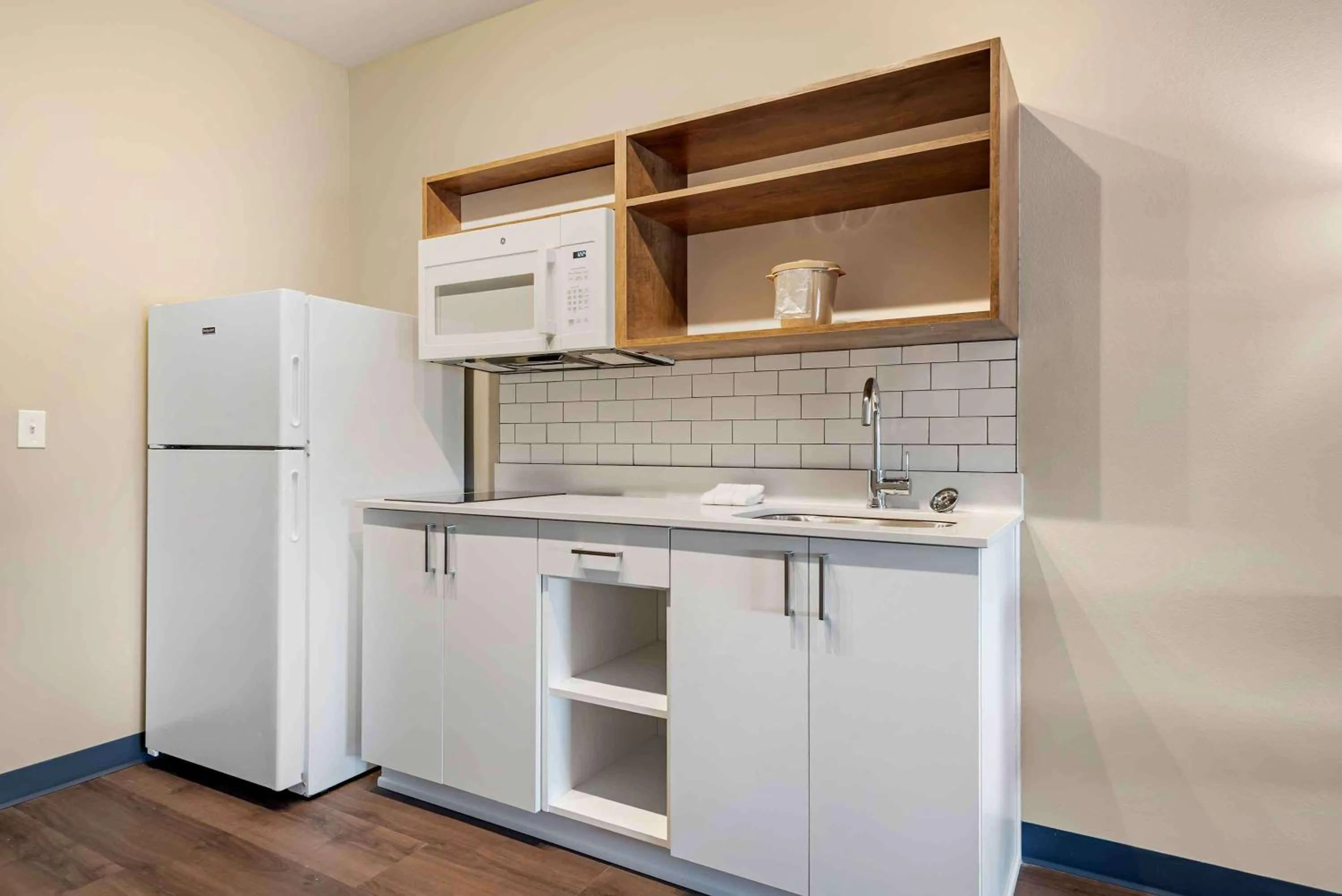 Kitchen or kitchenette in Extended Stay America Premier Suites - Pueblo