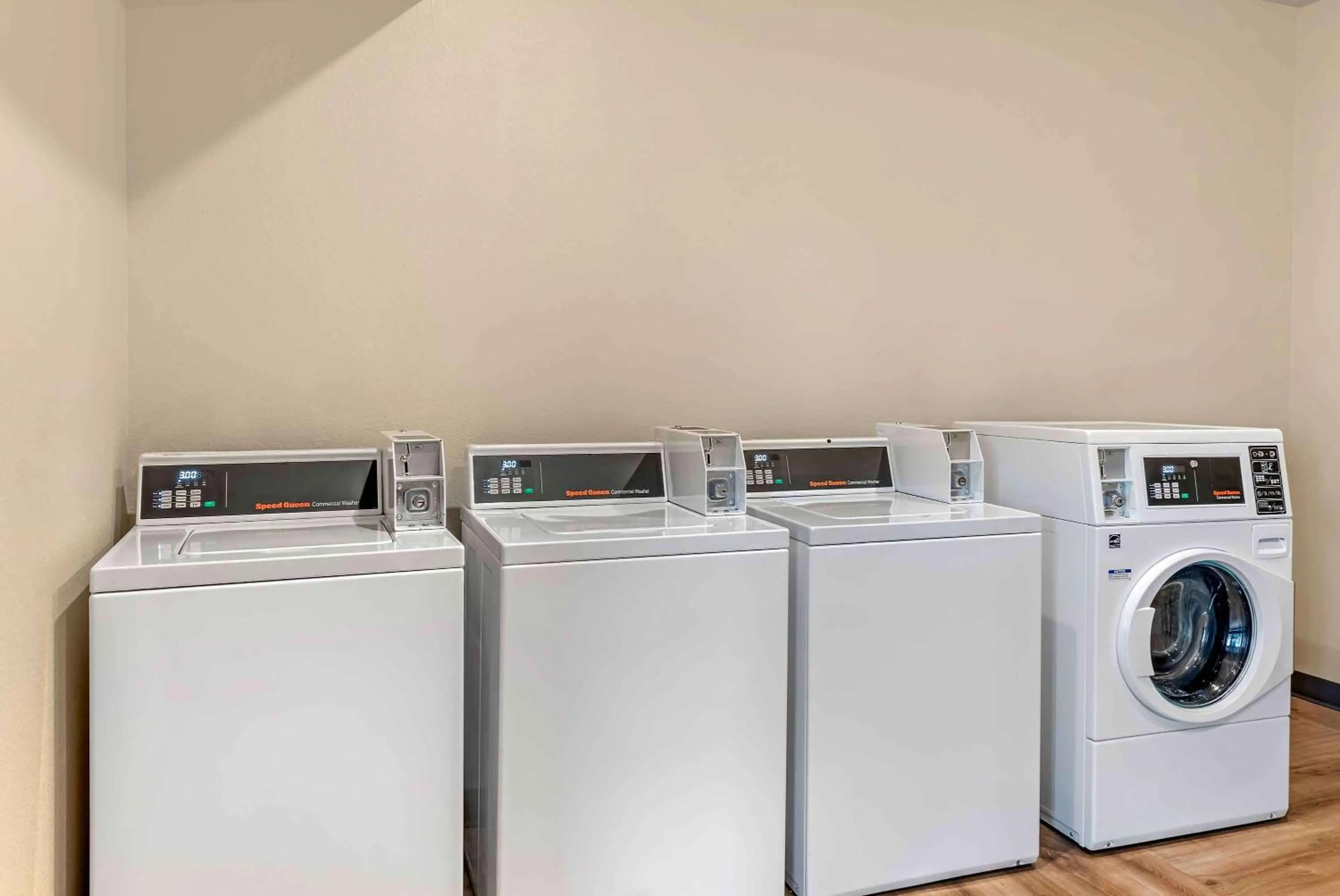 Property building in Extended Stay America Premier Suites - Pueblo