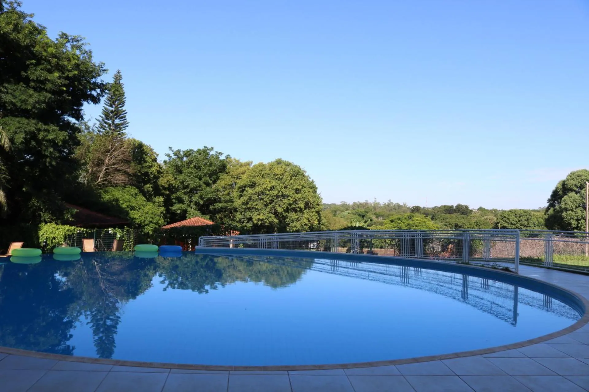 Swimming pool in Interludium Iguassu Convention Hotel