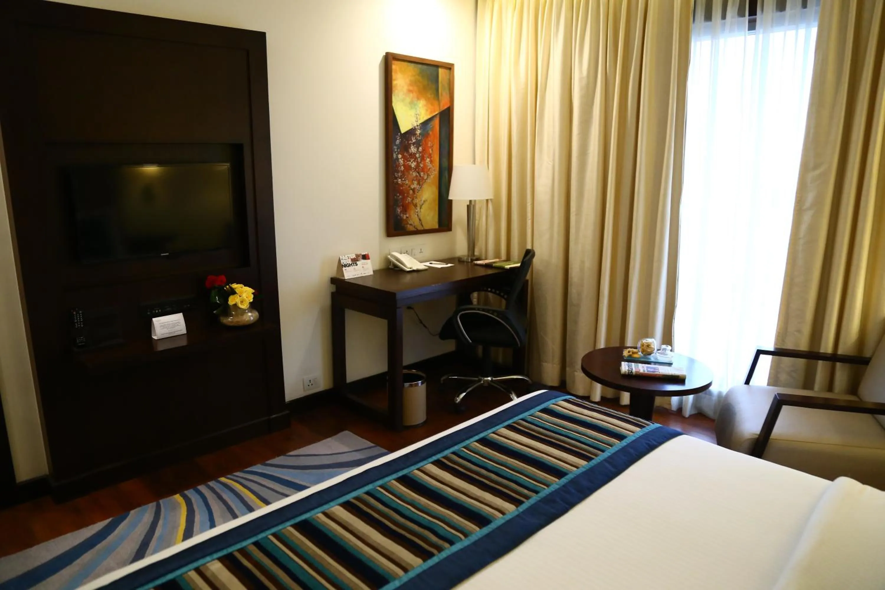 TV and multimedia, Bed in Country Inn & Suites by Radisson, Bhiwadi