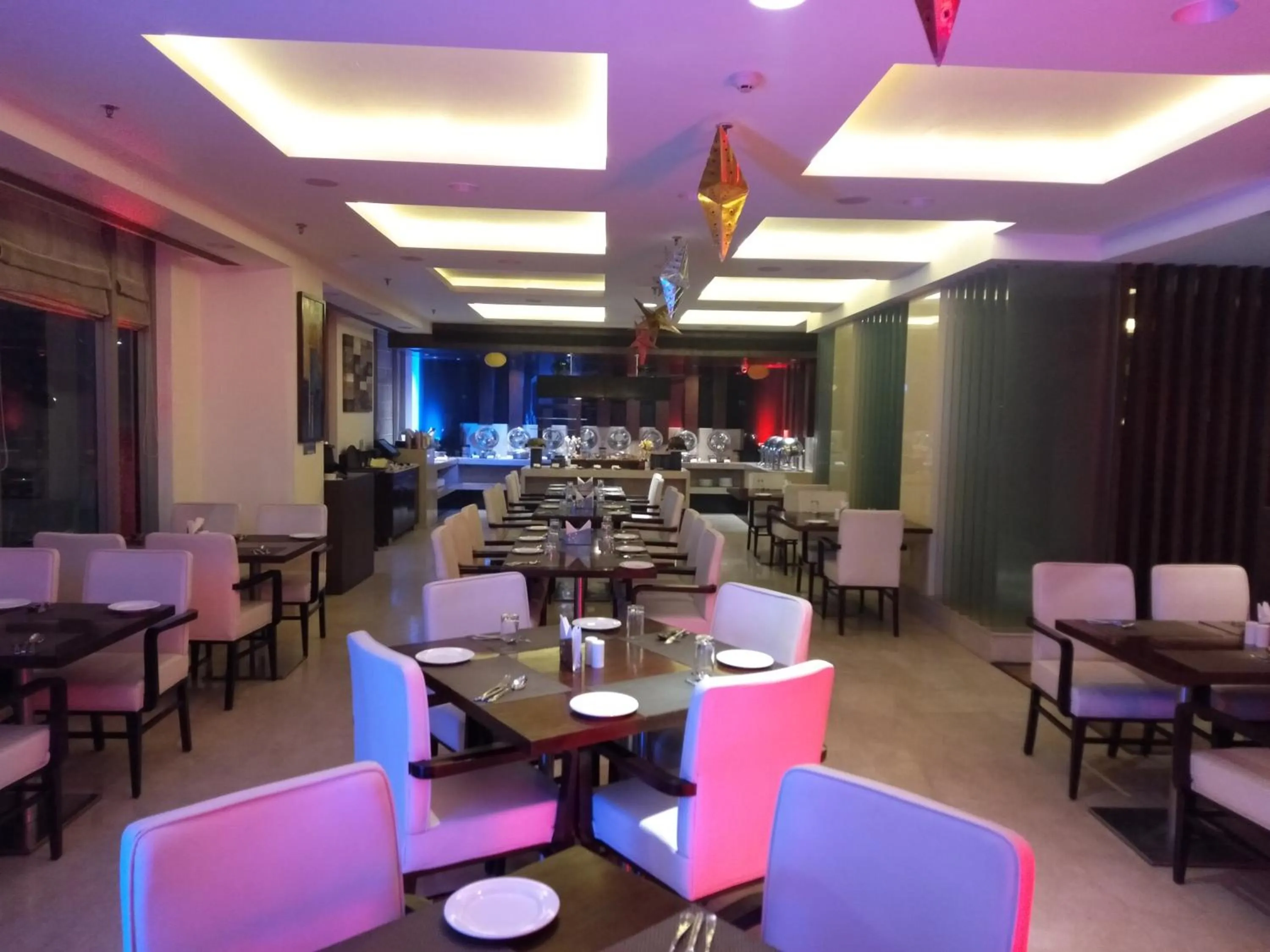 Restaurant/places to eat in Country Inn & Suites by Radisson, Bhiwadi