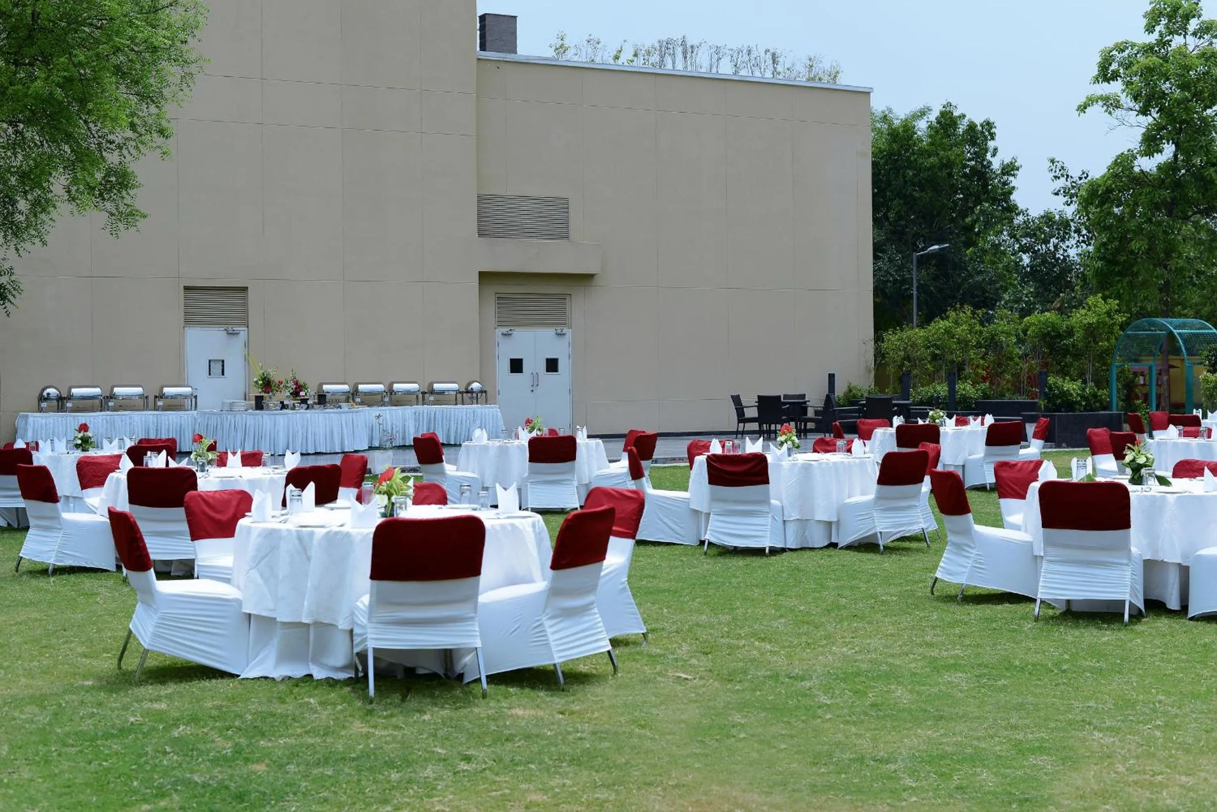 Banquet/Function facilities in Country Inn & Suites by Radisson, Gurugram Sohna Road