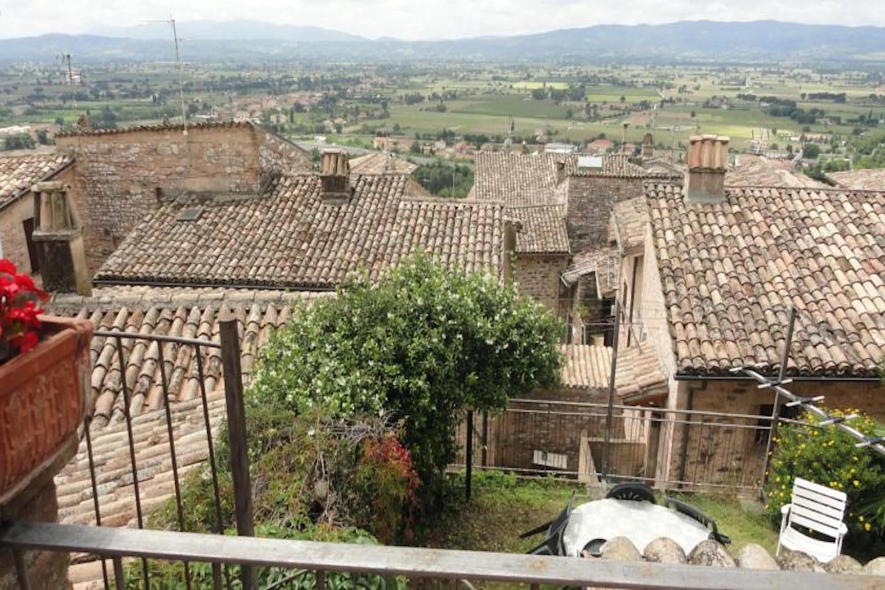 Photo of the whole room in La Terrazza di Spello