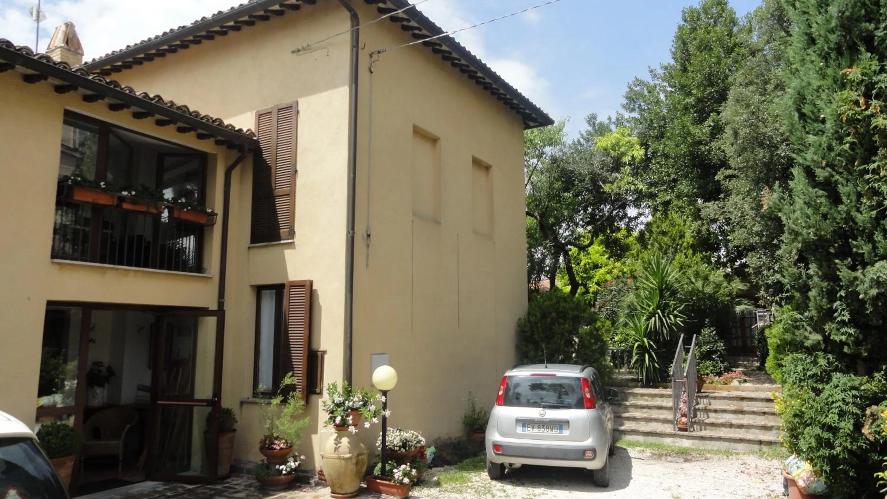 Decorative detail in La Terrazza di Spello