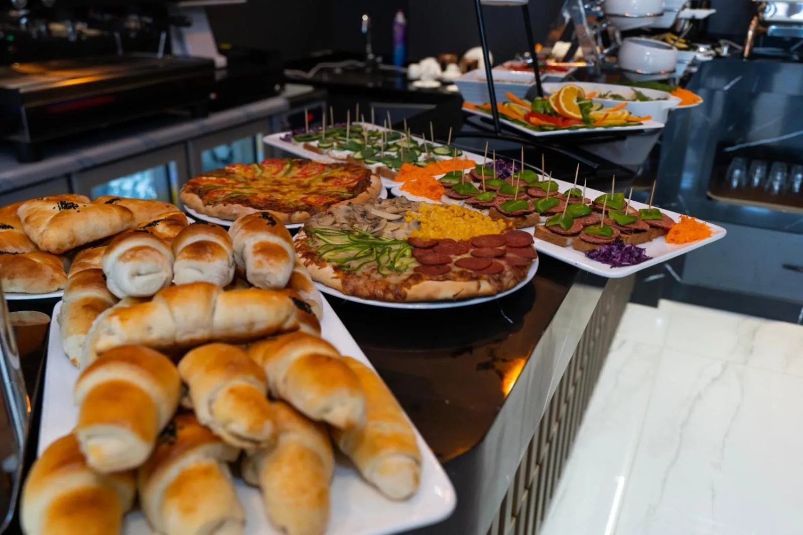 Food and drinks in Havana View hotel