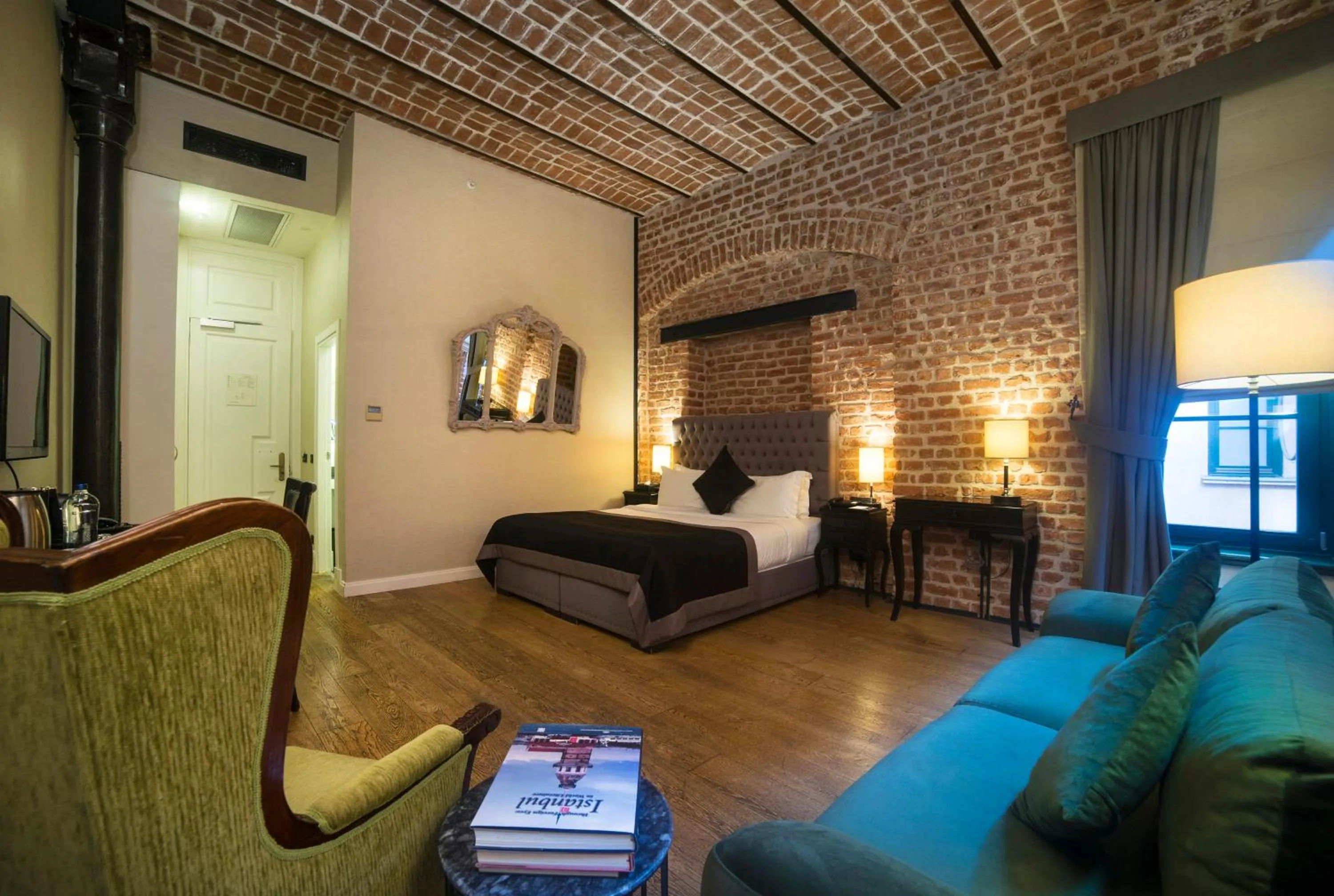 Photo of the whole room, Bed in Régie Ottoman Istanbul - Special Category