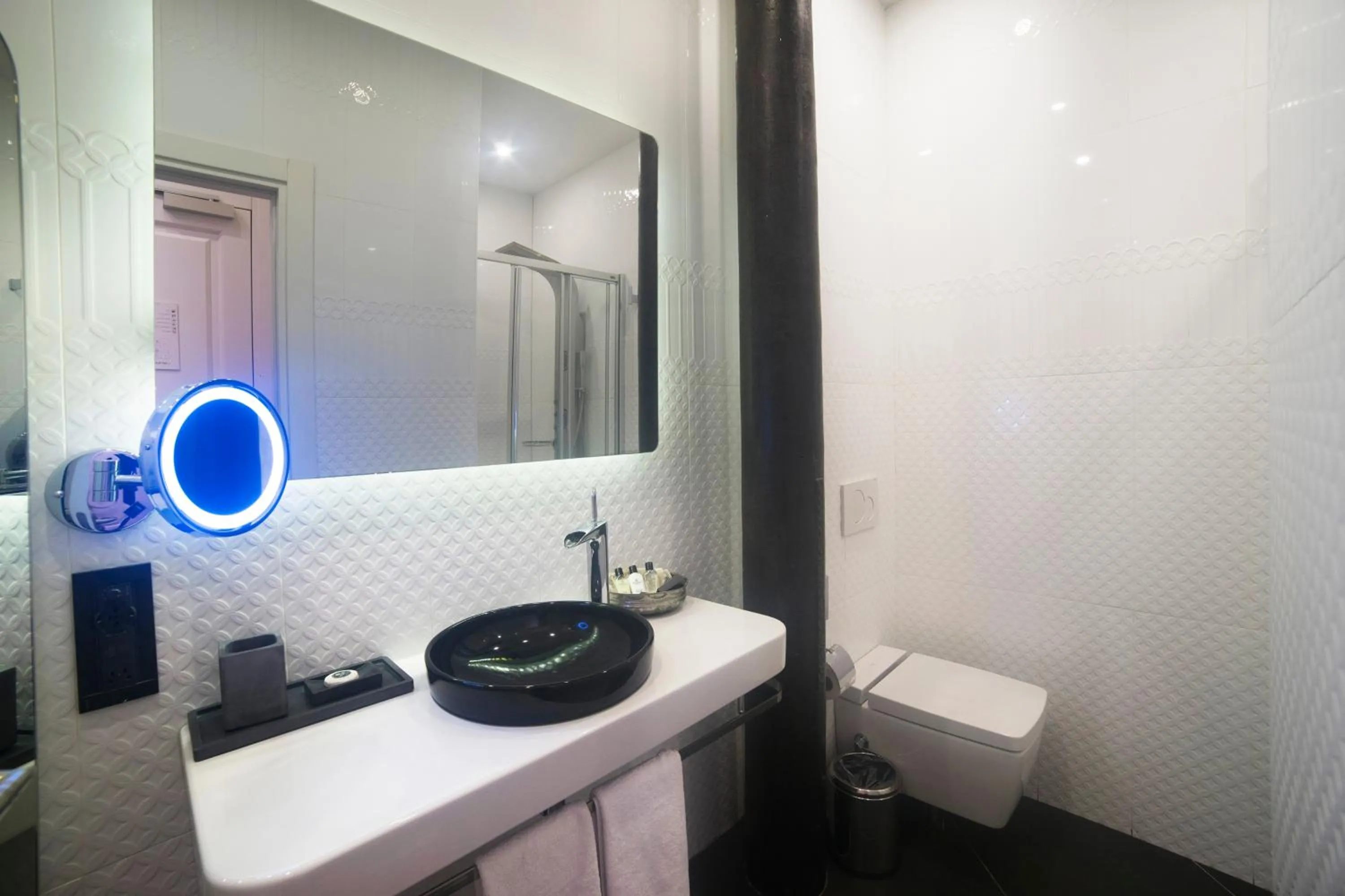 Toilet in Régie Ottoman Istanbul - Special Category