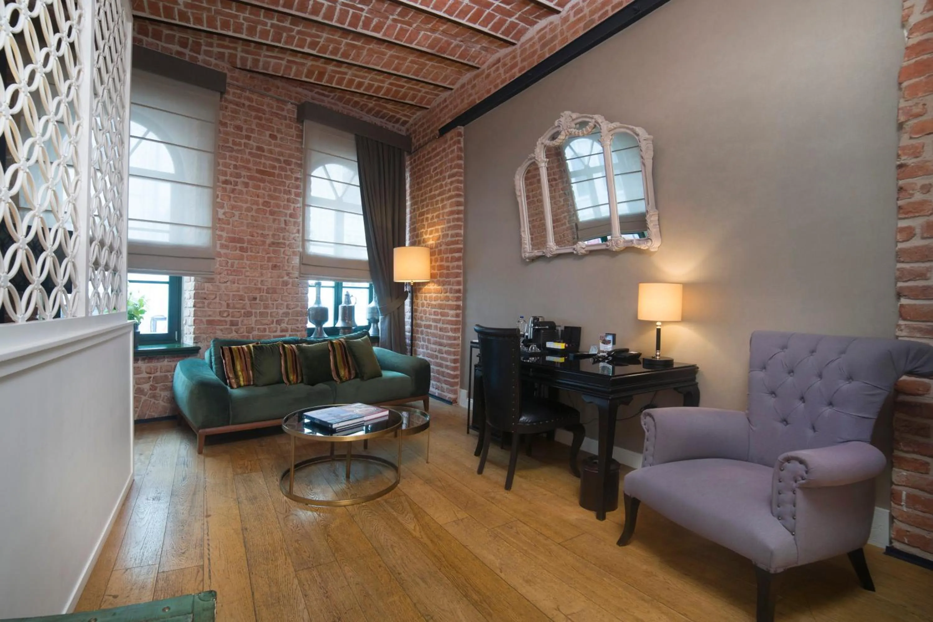 Living room in Régie Ottoman Istanbul - Special Category