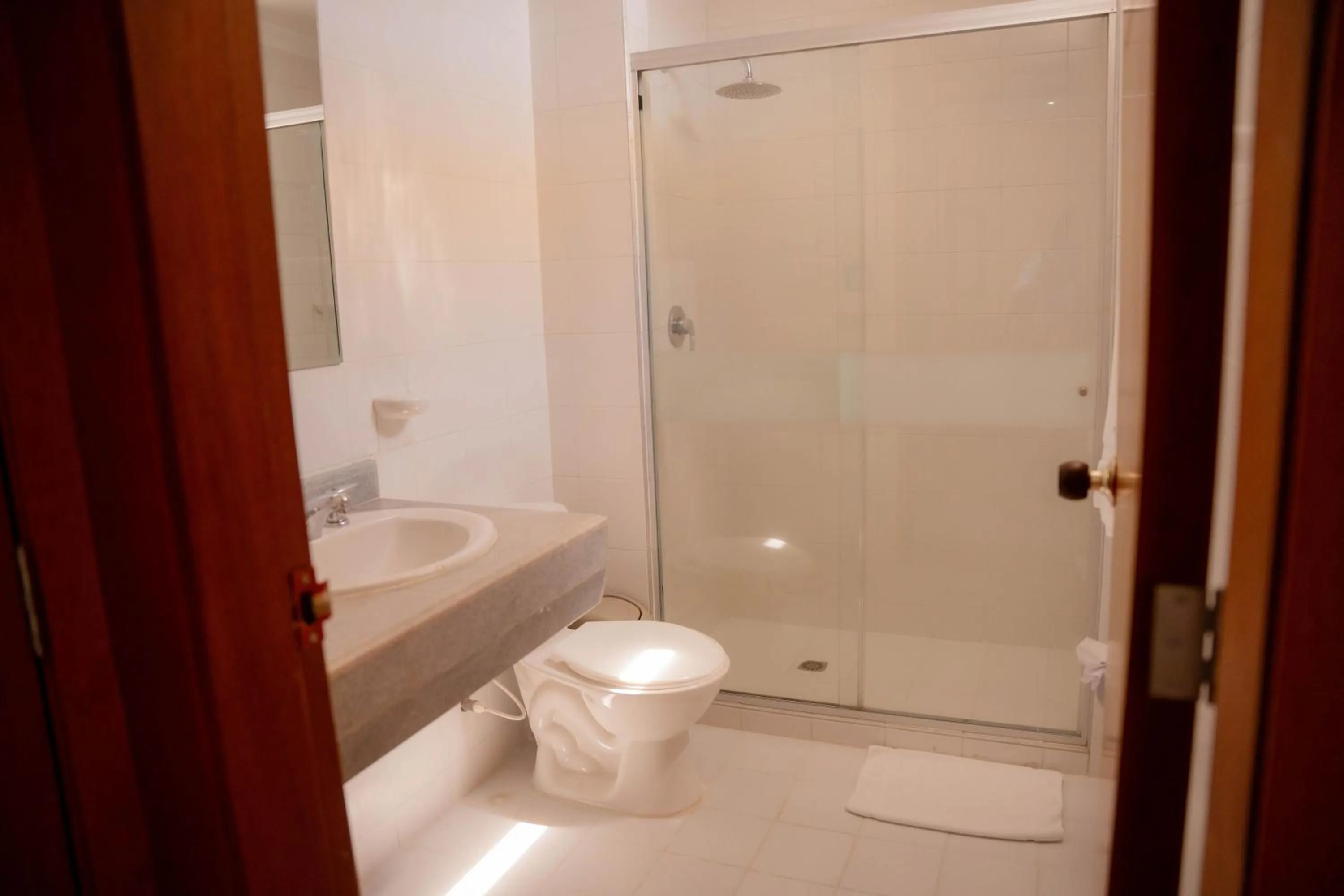 Shower in GIO Hotel Vajamar Valledupar