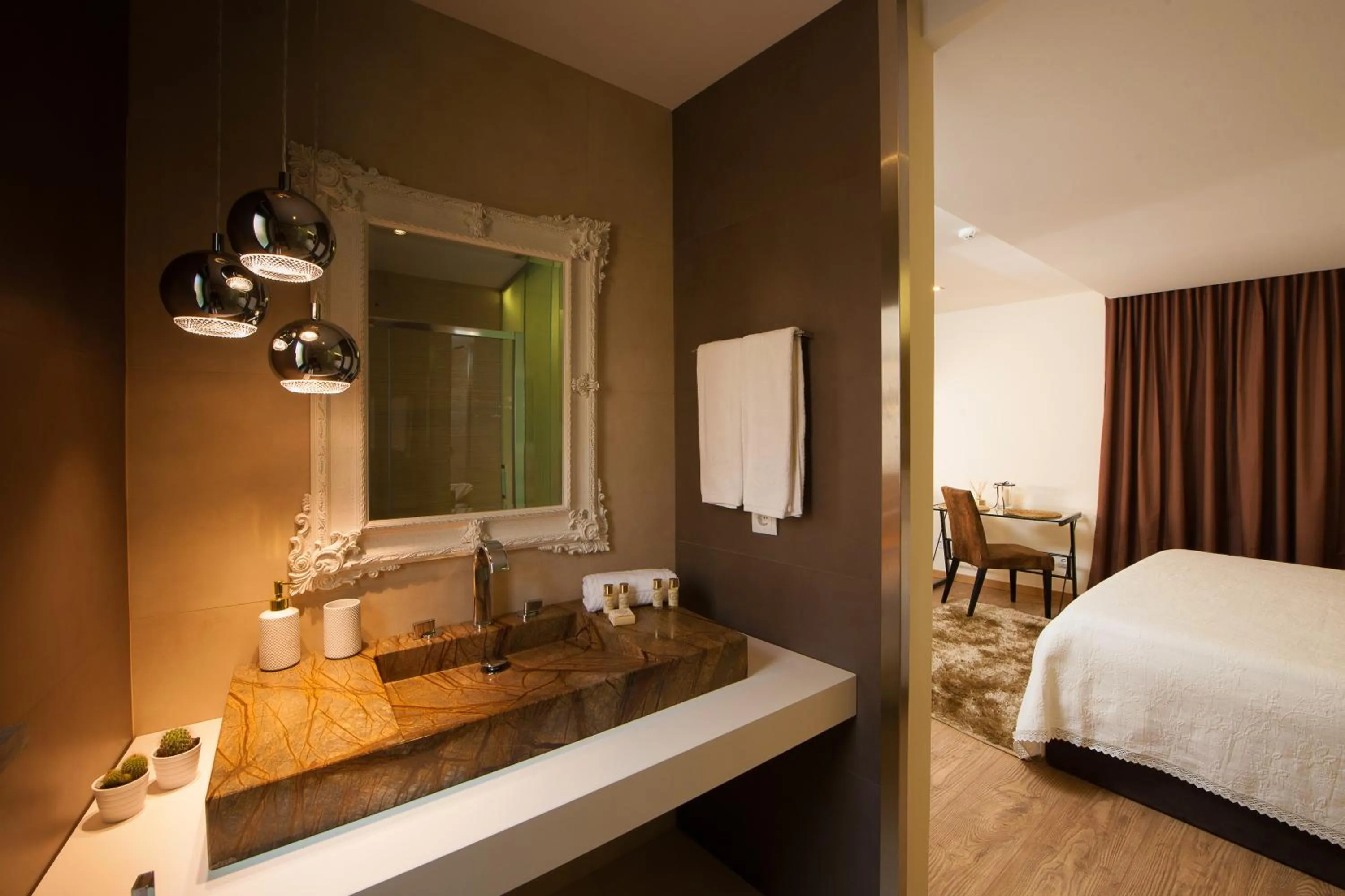 Bed in Mountain Whisper