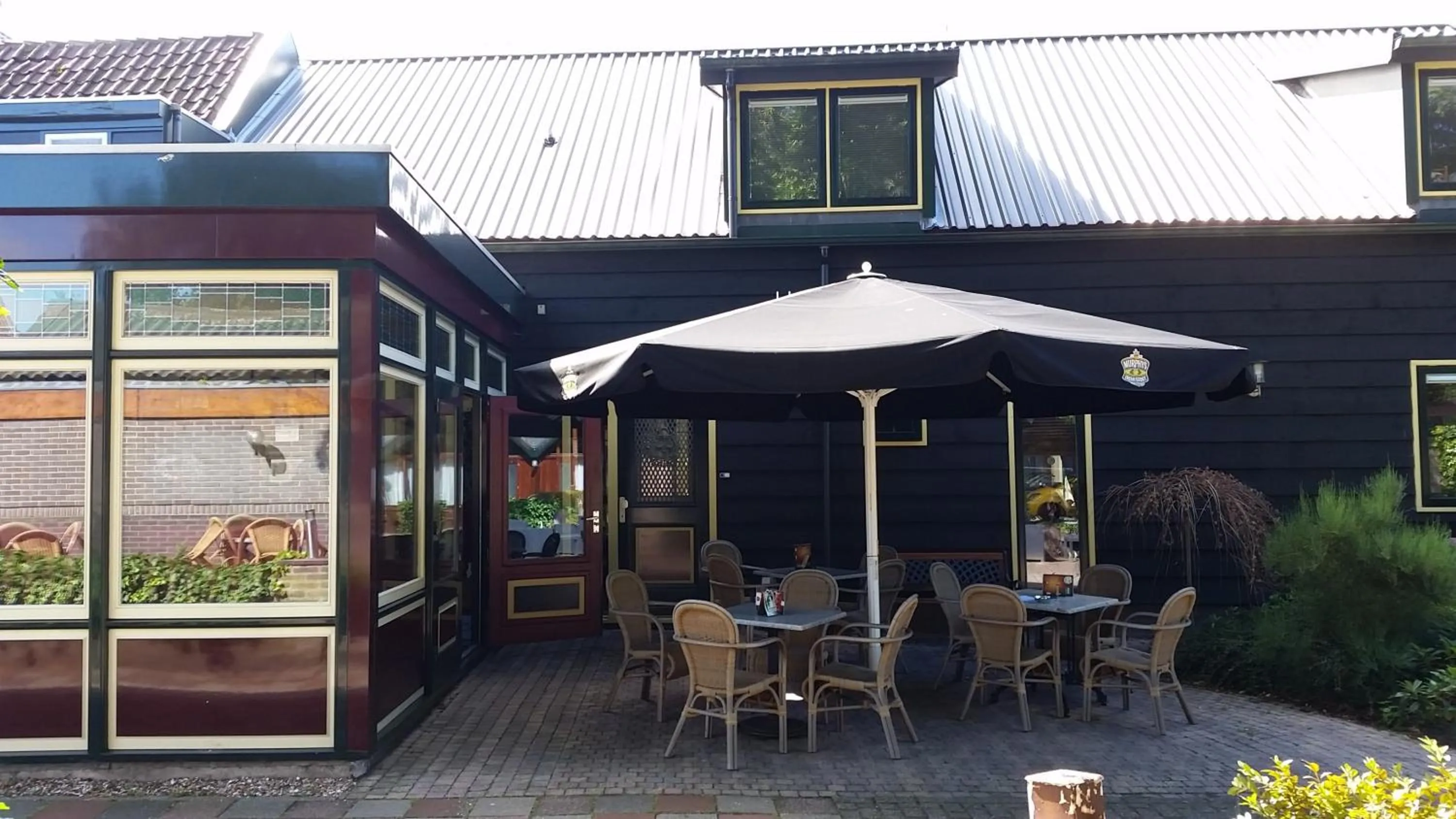 Patio in Motel Oostvoorne