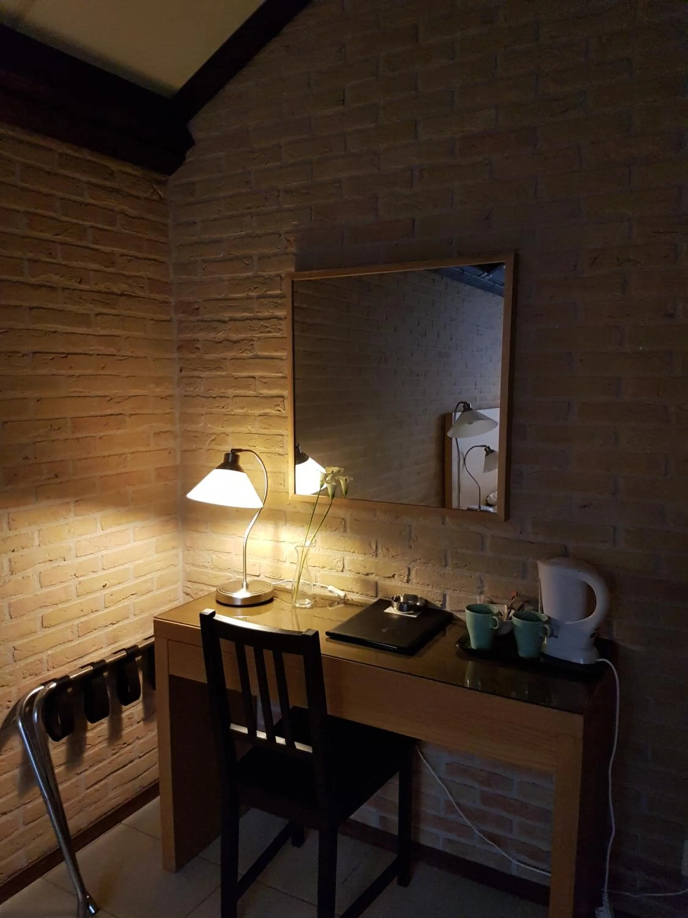 Coffee/tea facilities in Motel Oostvoorne