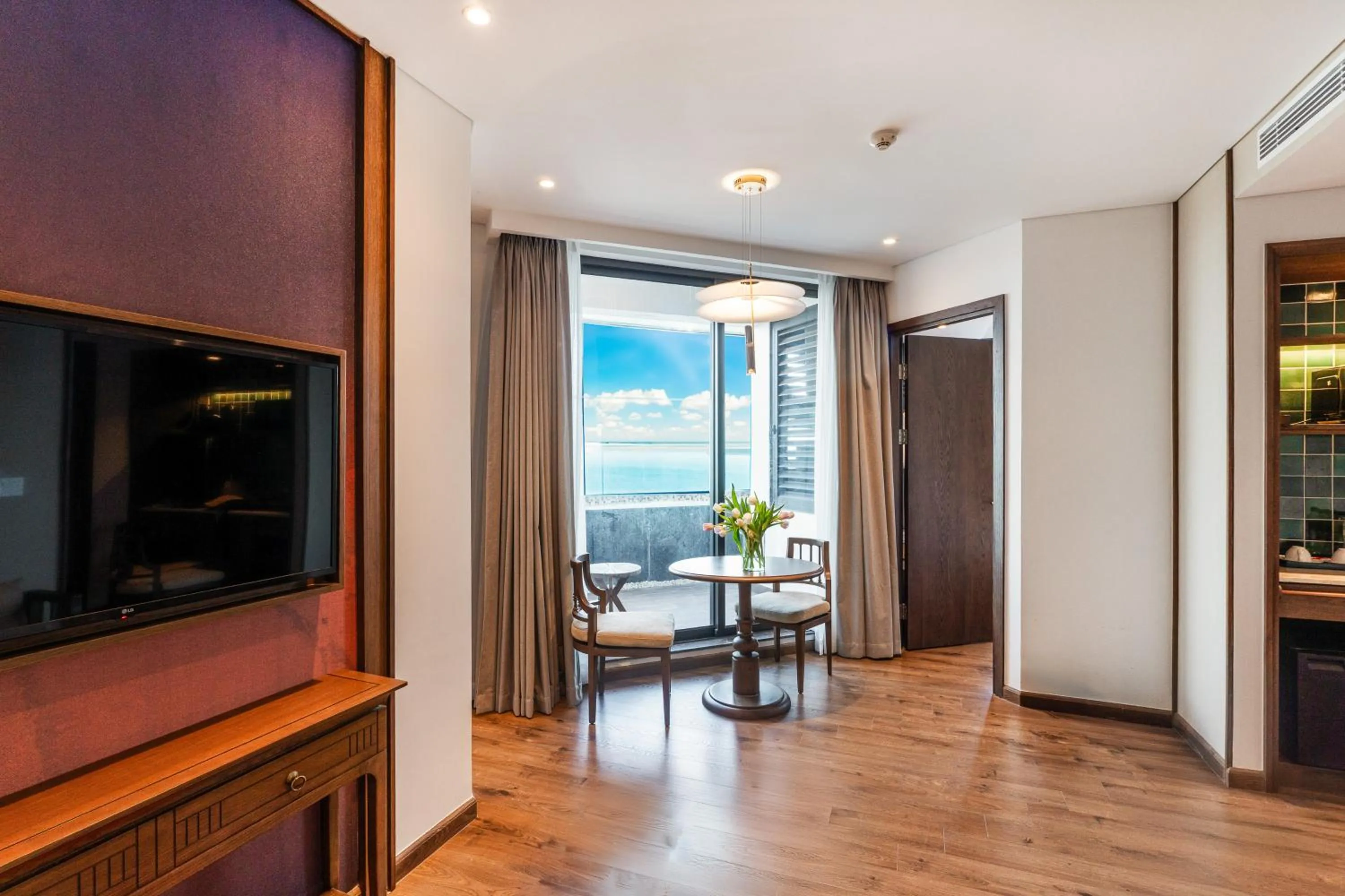 TV and multimedia in Mandala Apartment & Resort Chambay, Mui Ne - By B4B & S3