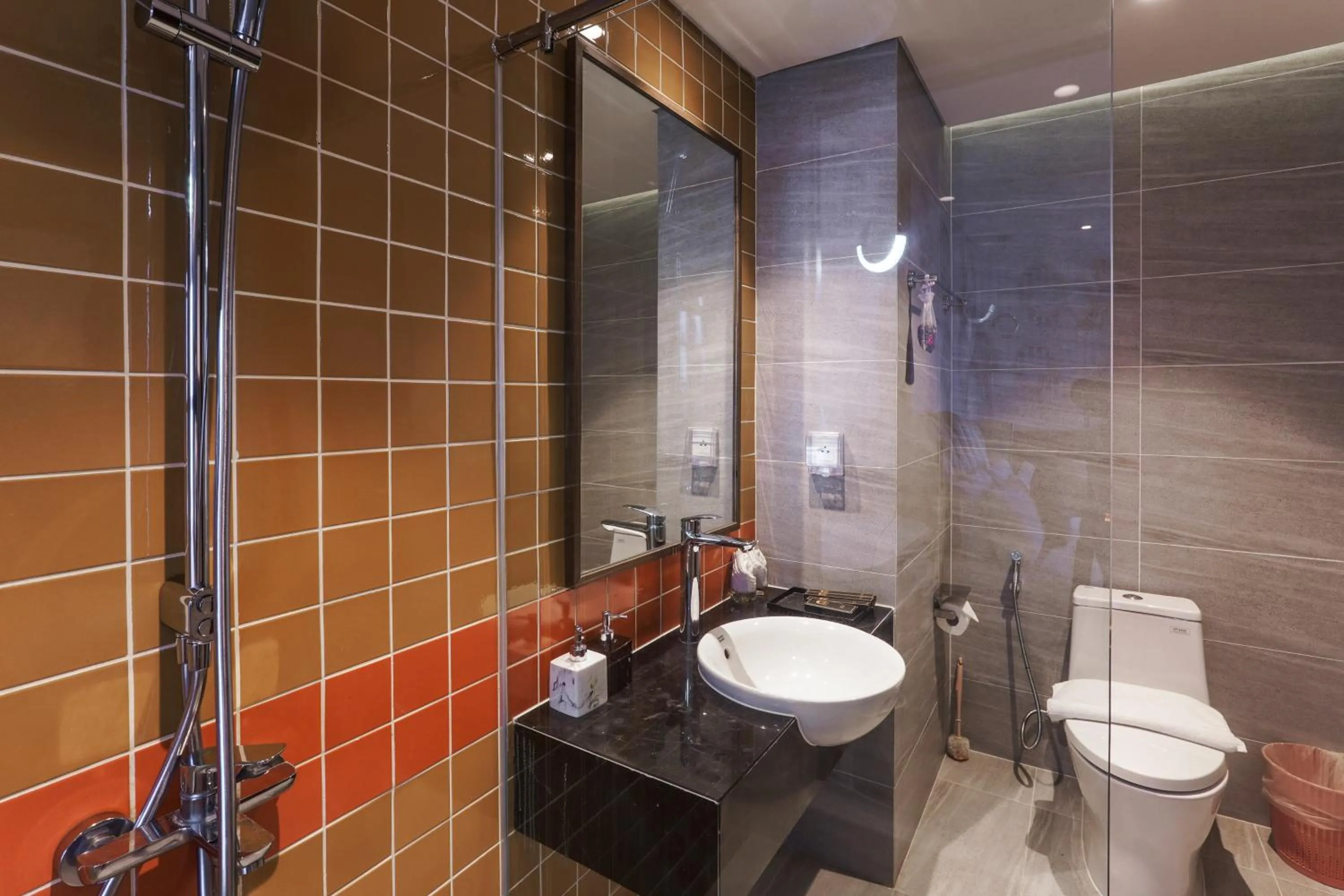 Bathroom in Mandala Apartment & Resort Chambay, Mui Ne - By B4B & S3