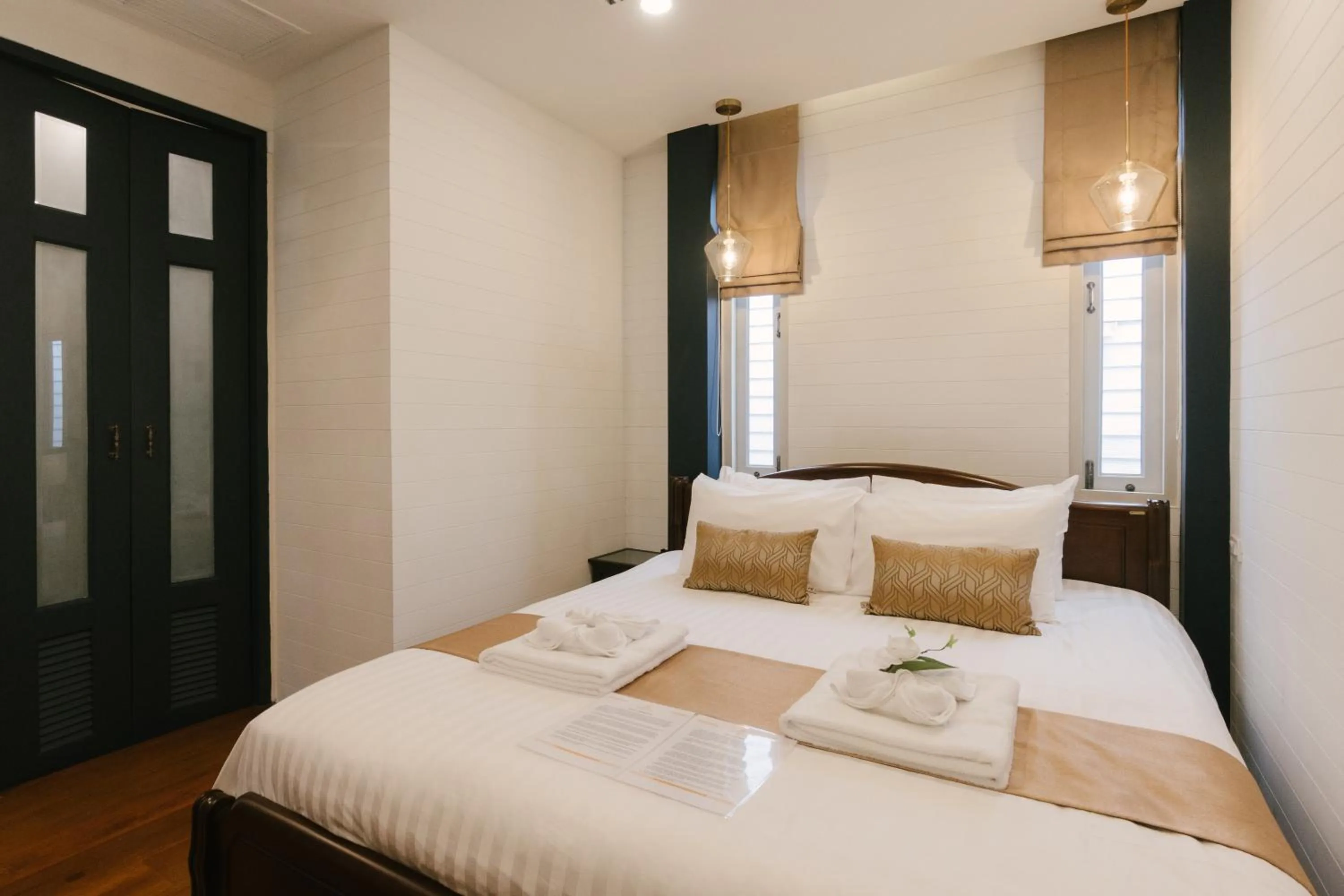 Bedroom, Bed in Wynn Villa