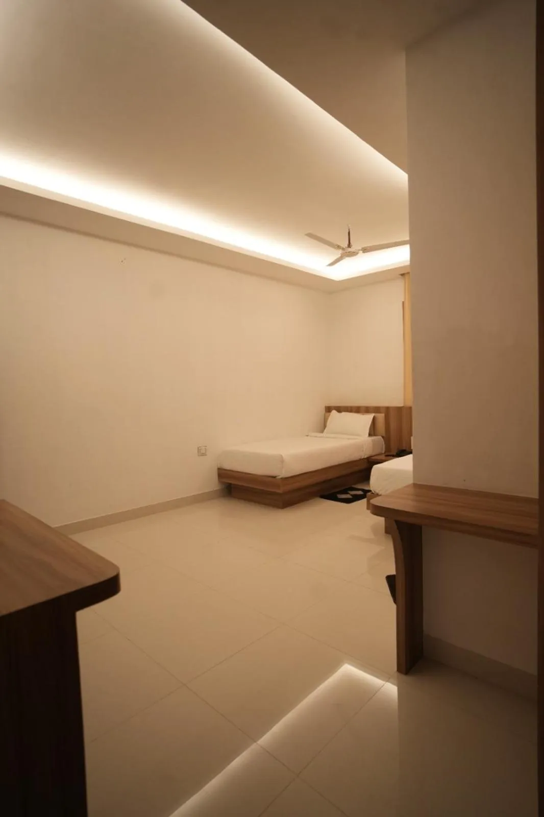 Bed in Hotel Shanti International