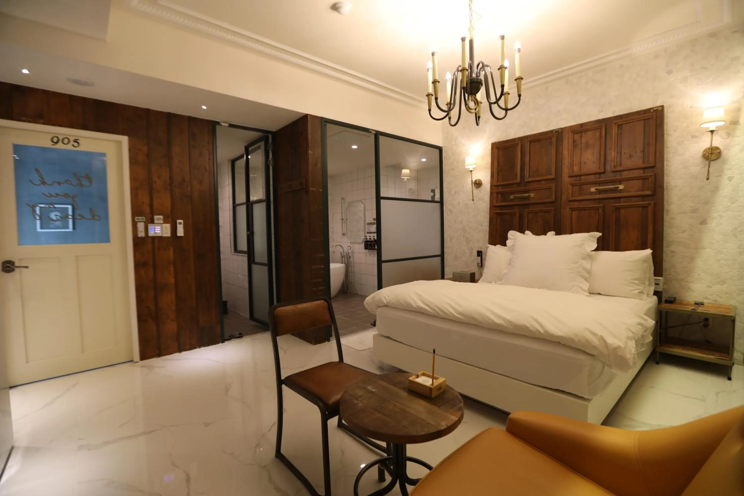 Bed in February Hotel SeongSeo