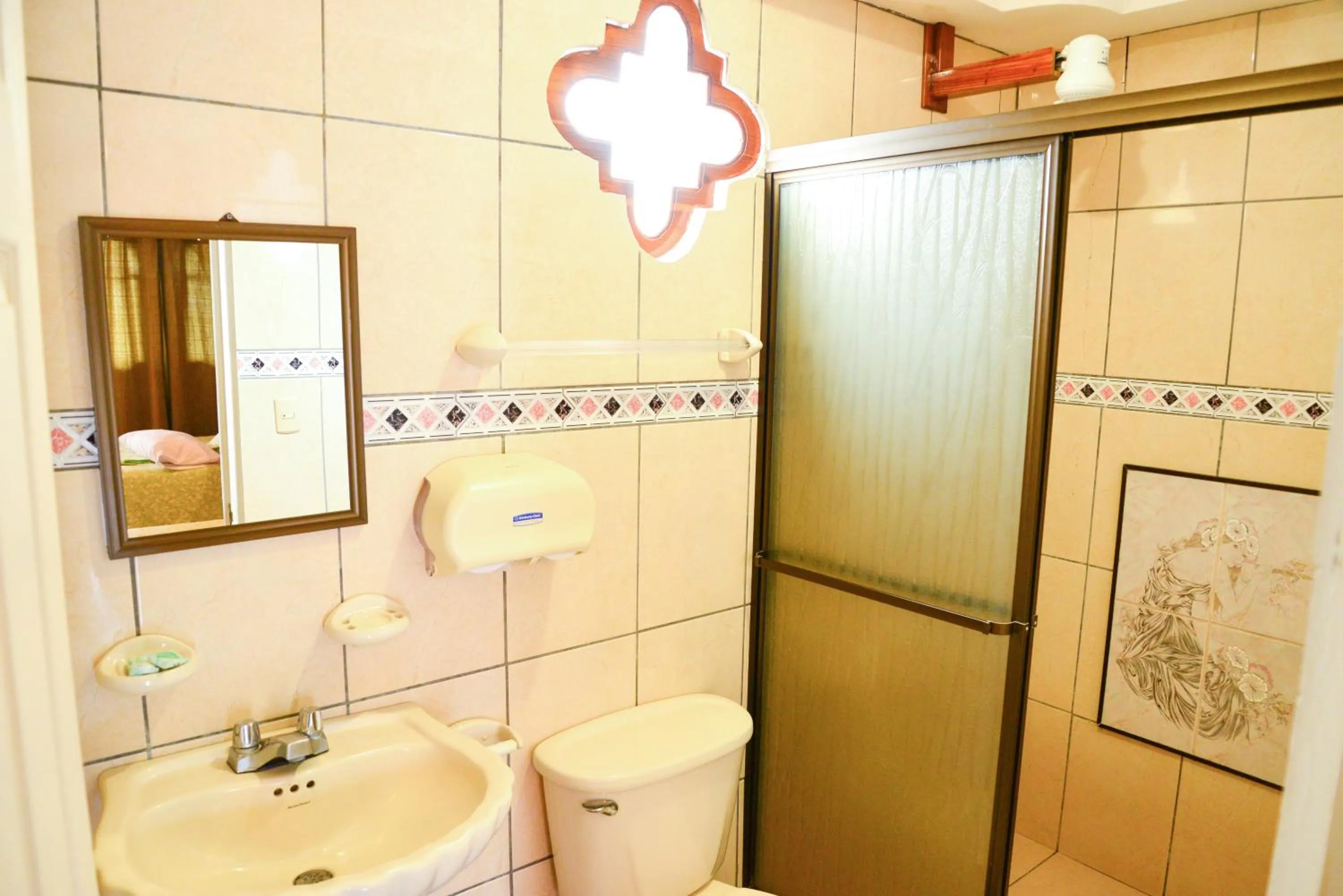 Bathroom in Hotel Le Priss