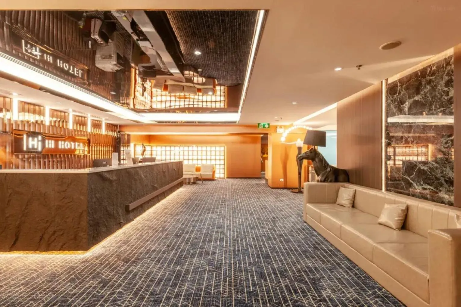 Seating area in Palette Hi Hotel Bangkok