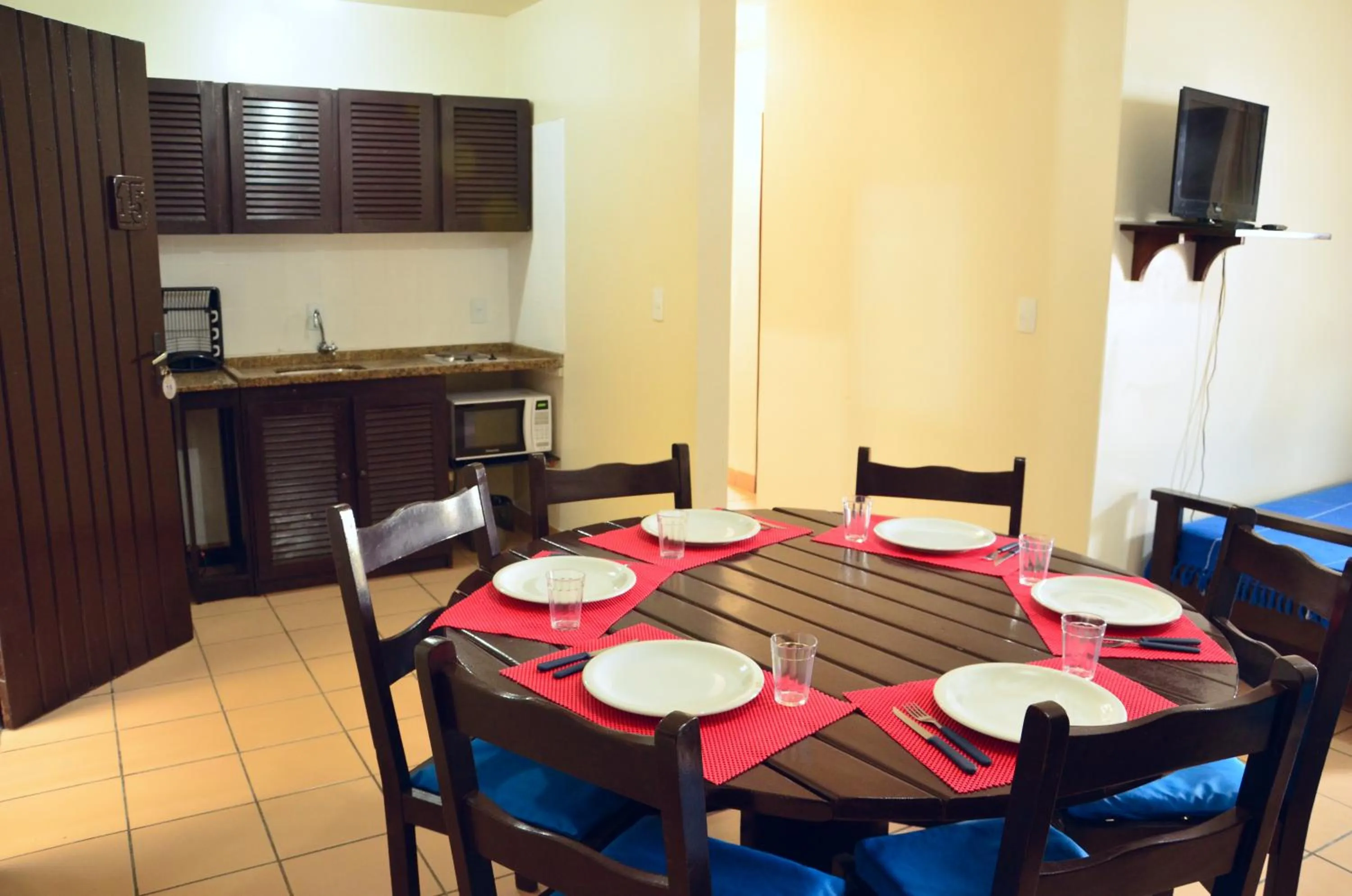 Kitchen or kitchenette in Residencial Vila do Sol, Apartamentos com pé na areia