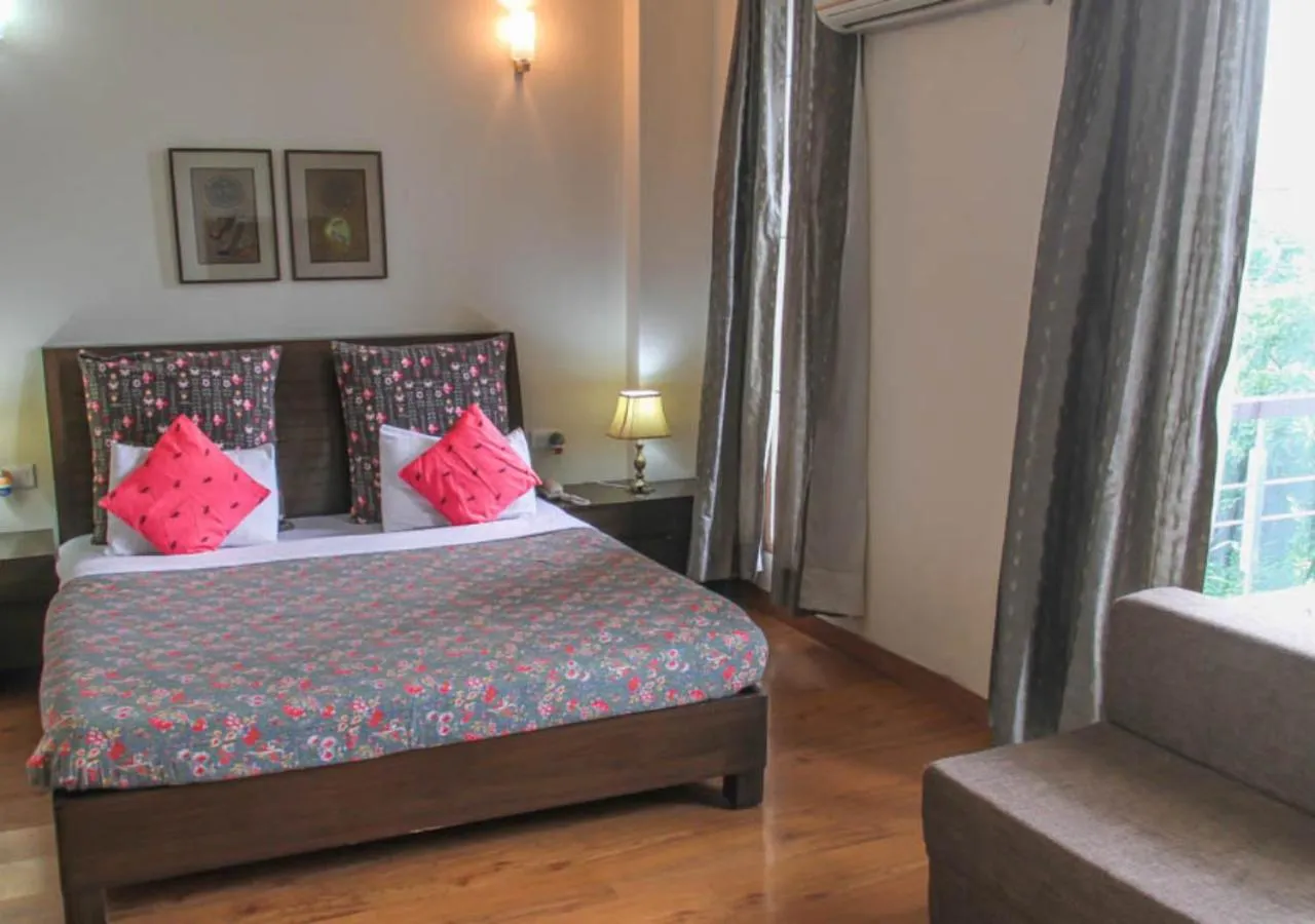 Bed in Perch Service Apartment- Sector 40