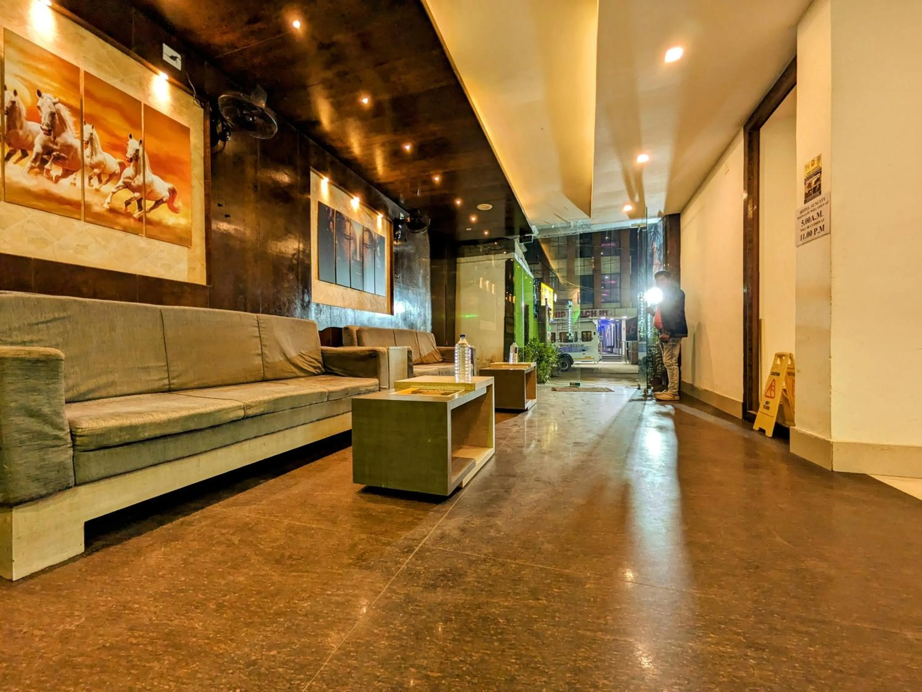 Seating area in HOTEL SUN CITY
