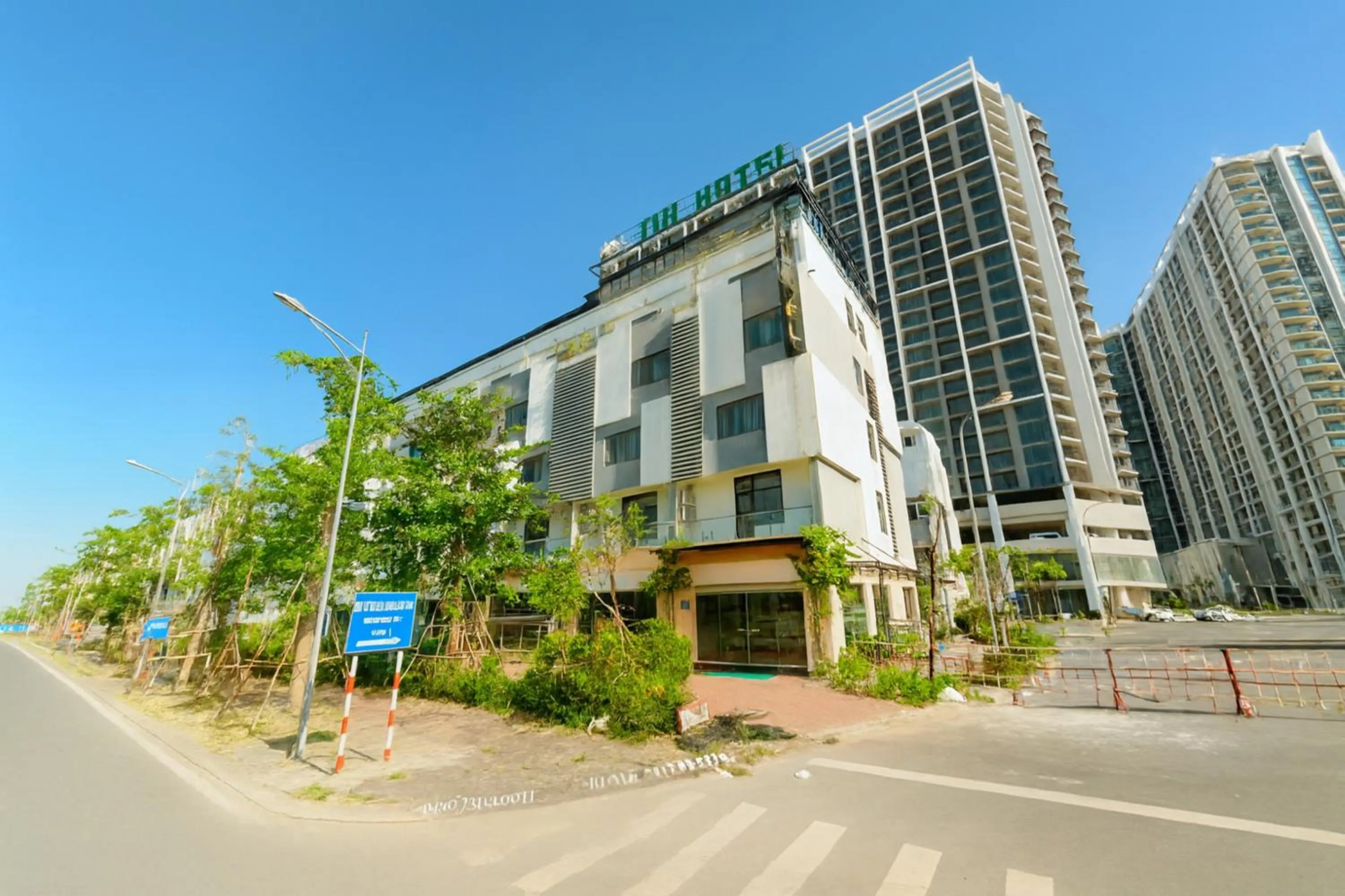 Property building in An Tín Hotel