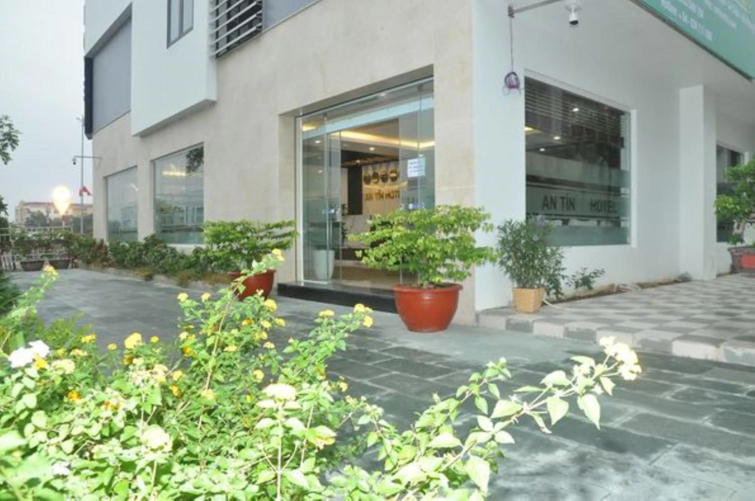 Garden view in An Tín Hotel