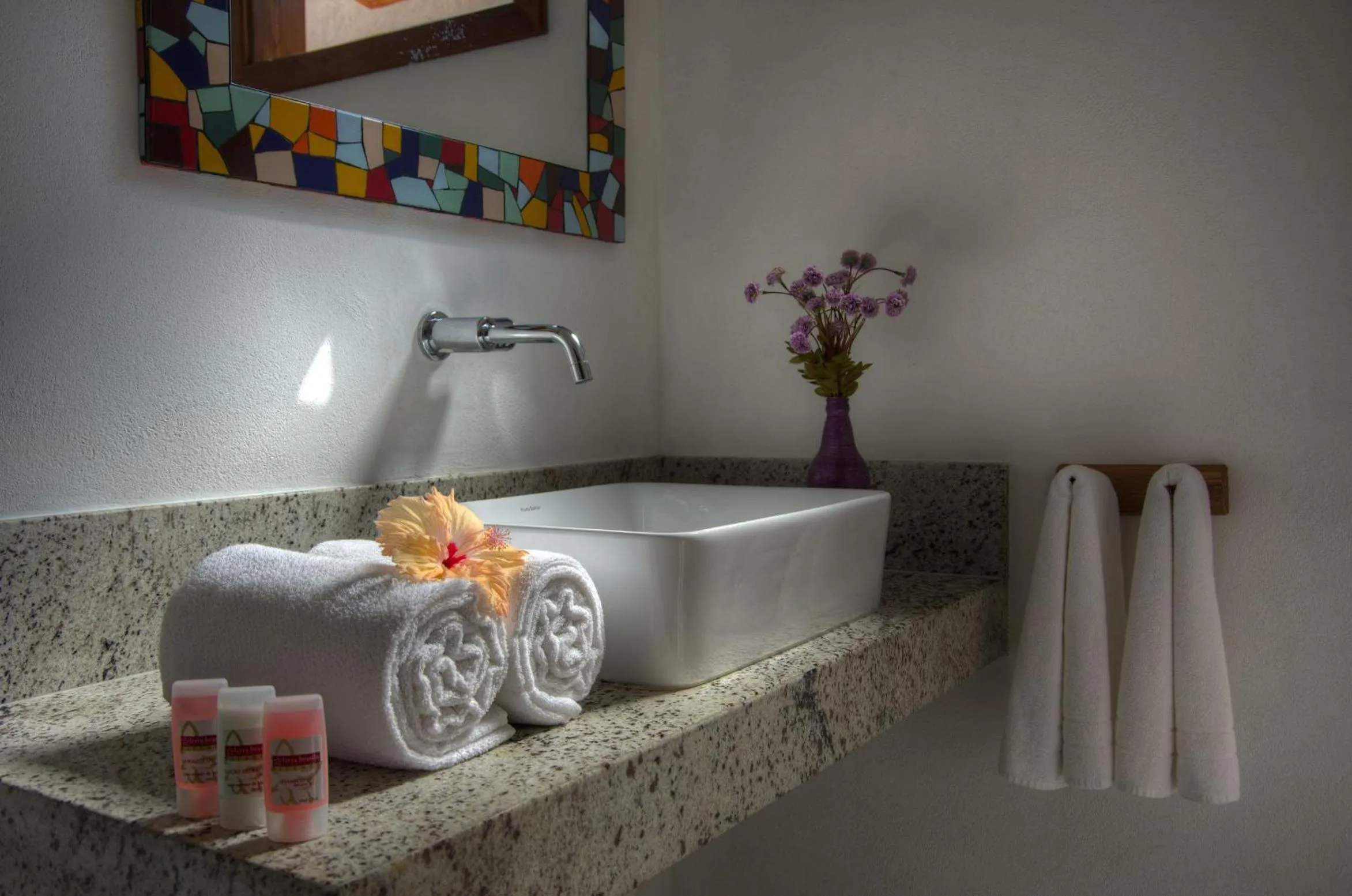 Toilet in Pousada Maria Pitanga