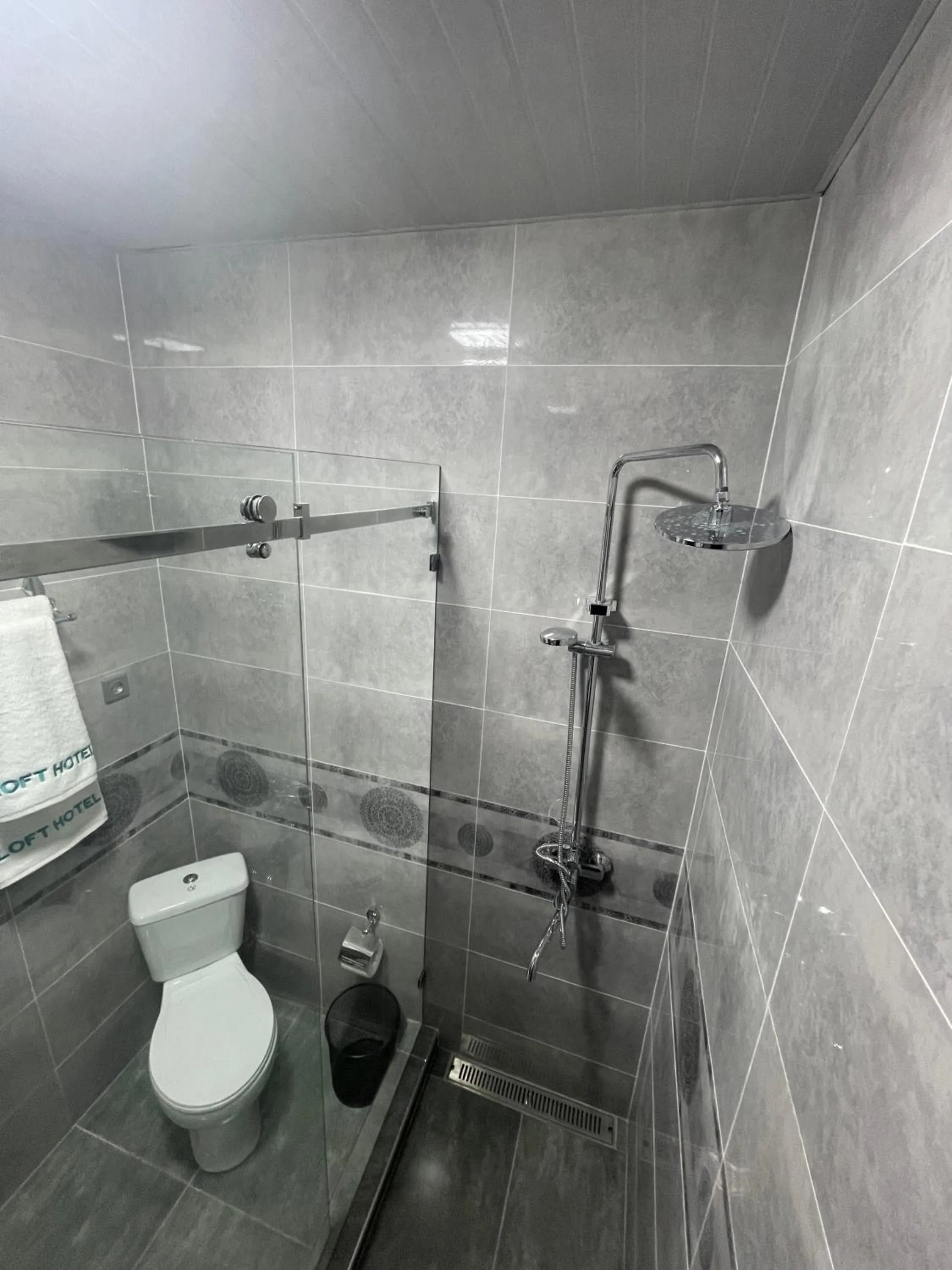 Shower in Loft Hotel