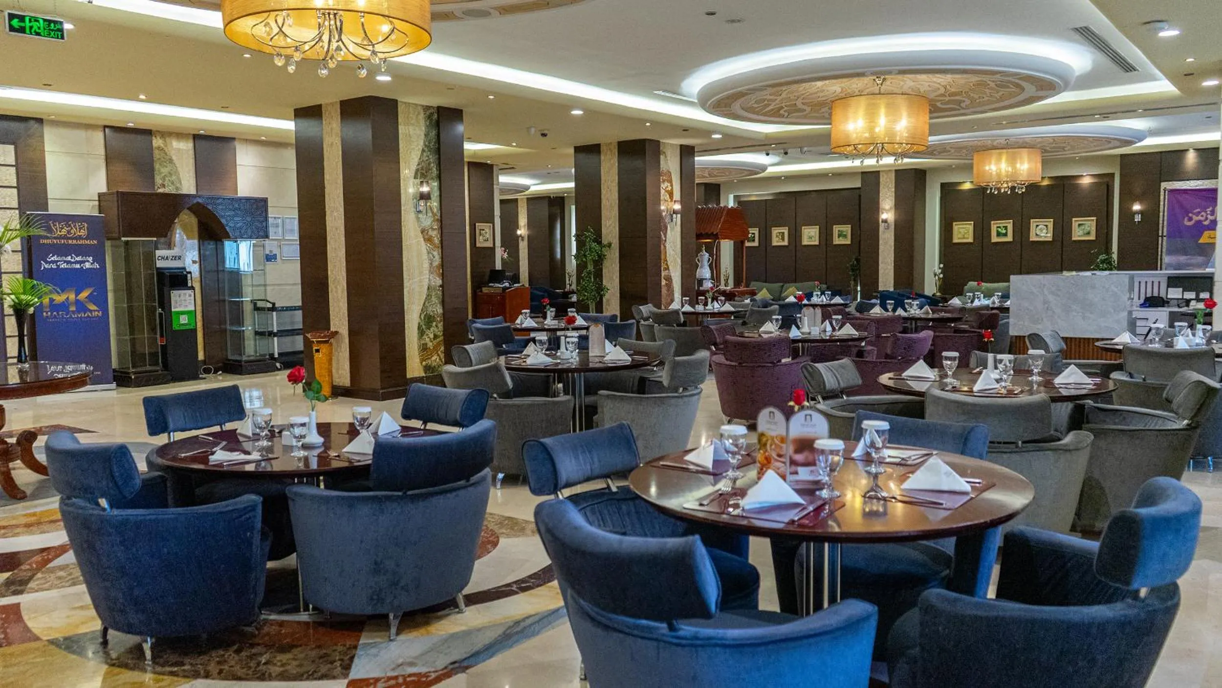 Lobby or reception in فندق الصفوة البرج الثالث Al Safwah Hotel Third Tower 3