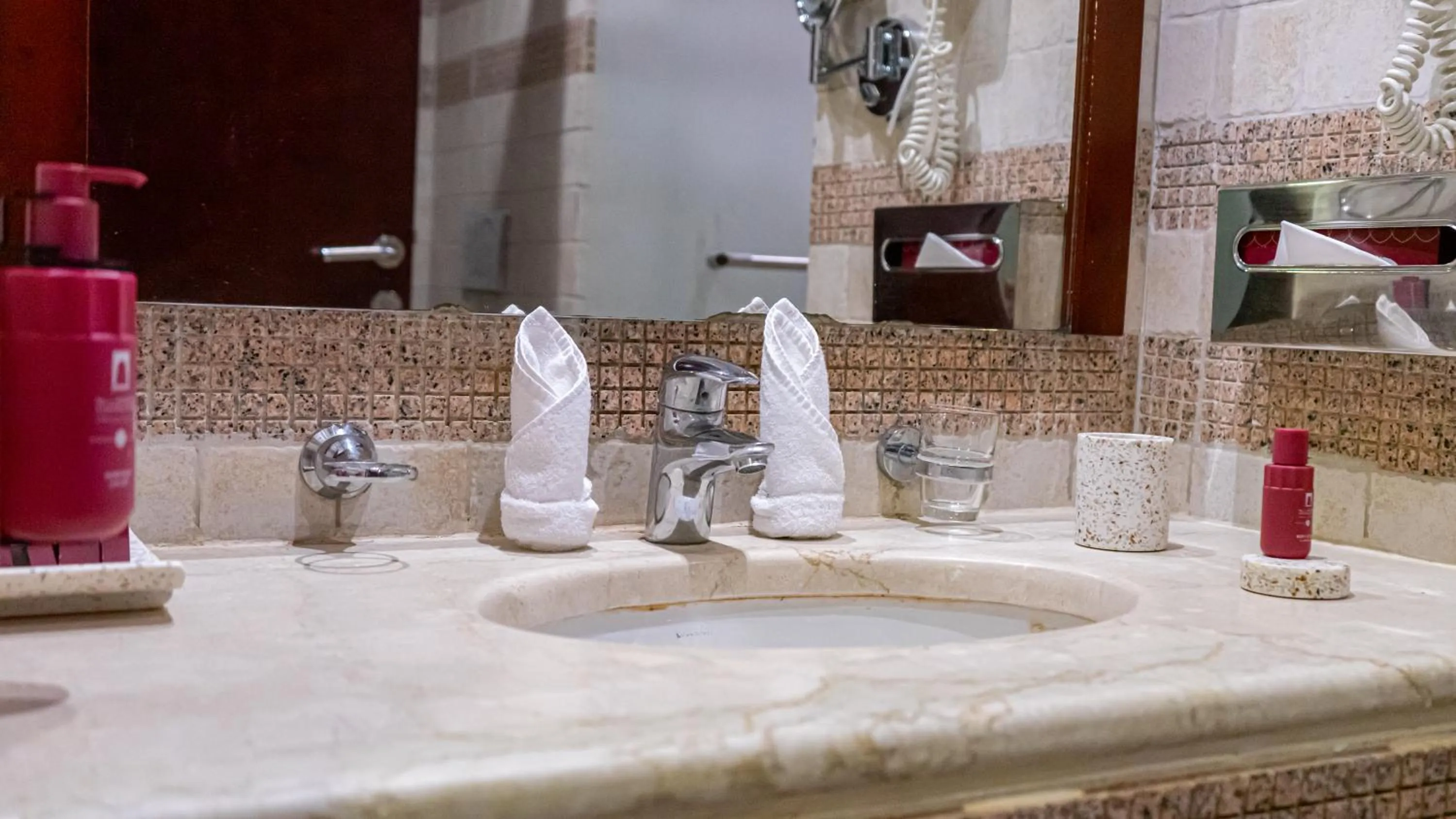 Toilet in فندق الصفوة البرج الثالث Al Safwah Hotel Third Tower 3