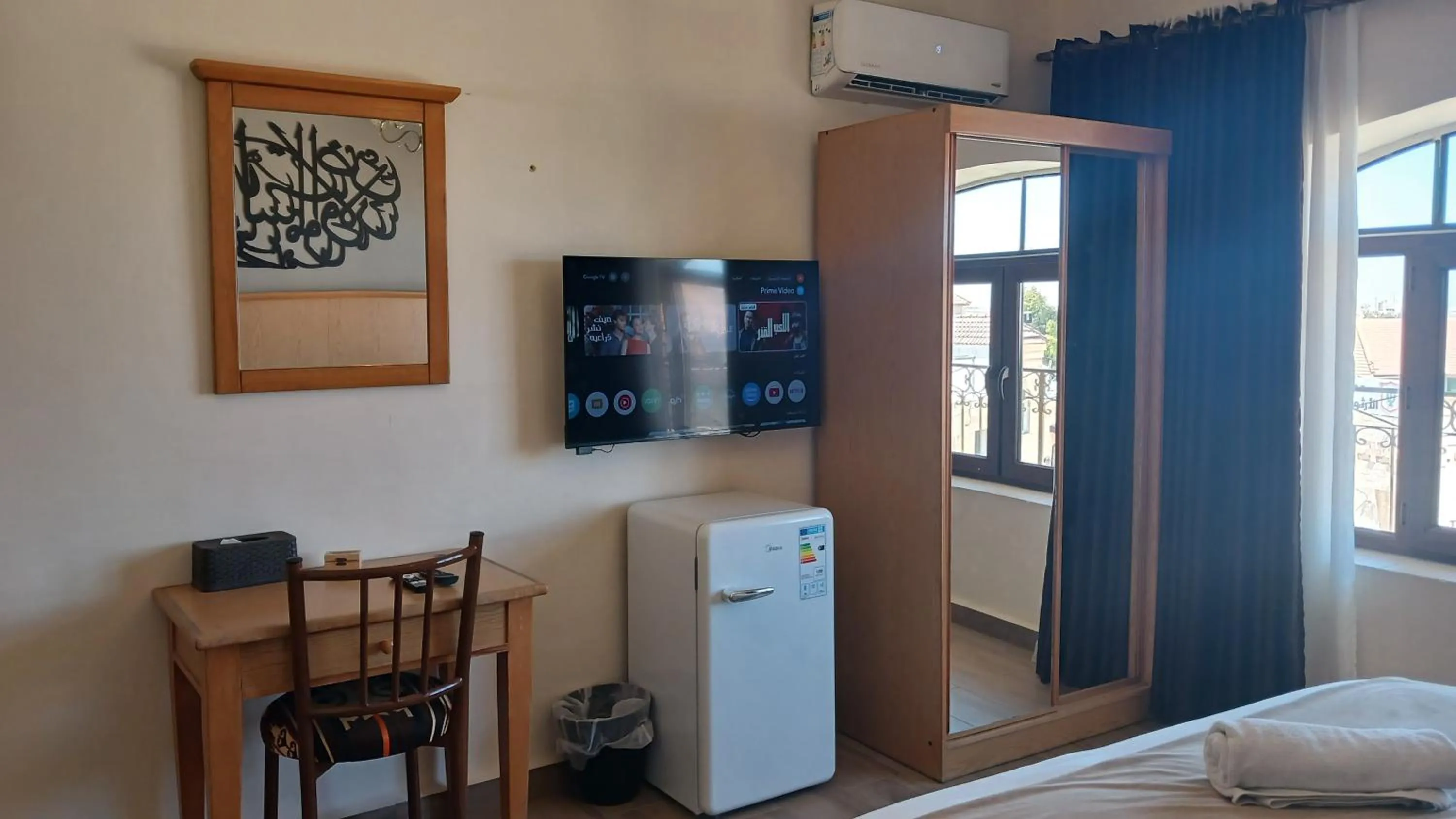 Bed in Moab Land Hotel