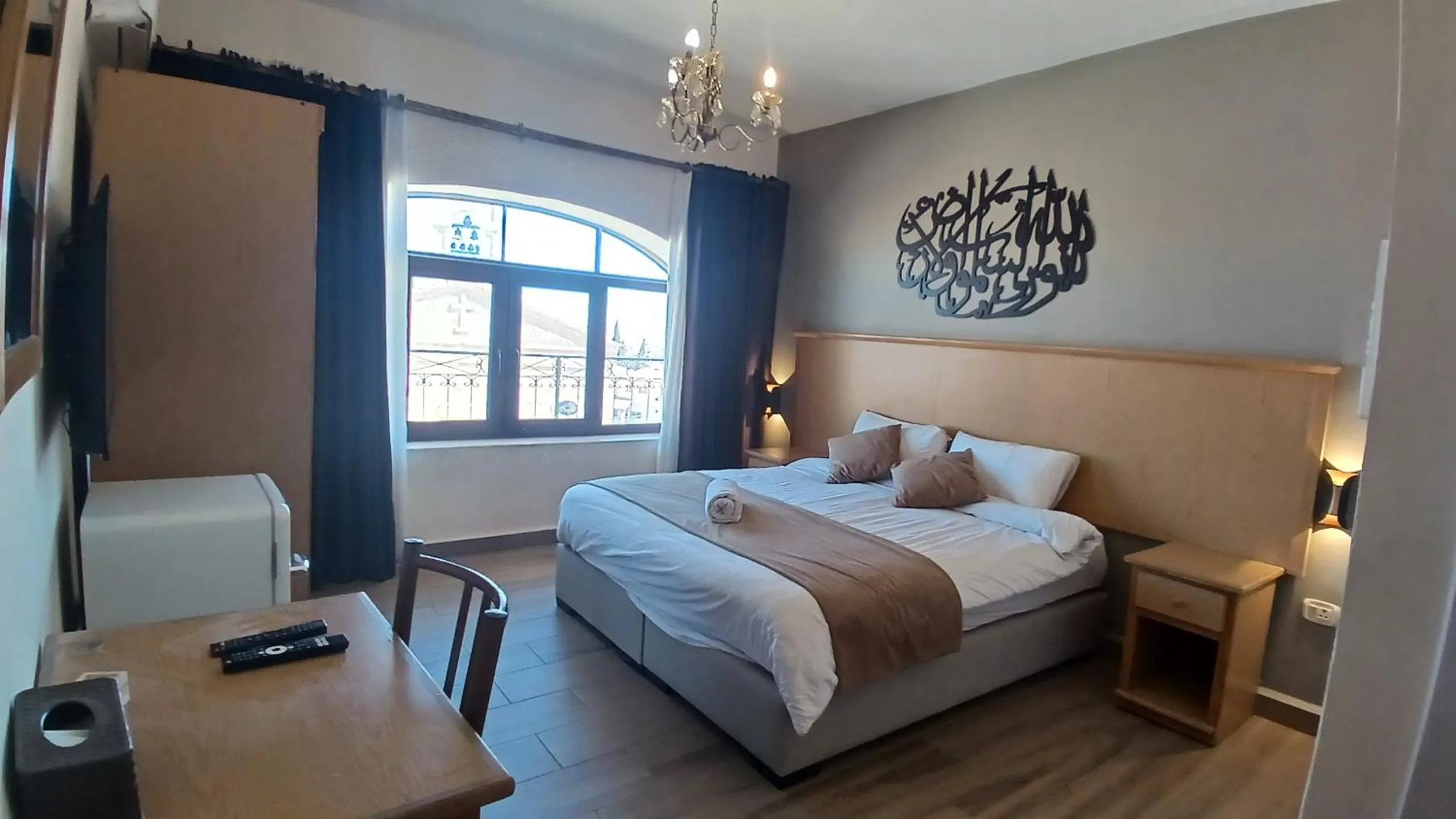 Bed in Moab Land Hotel