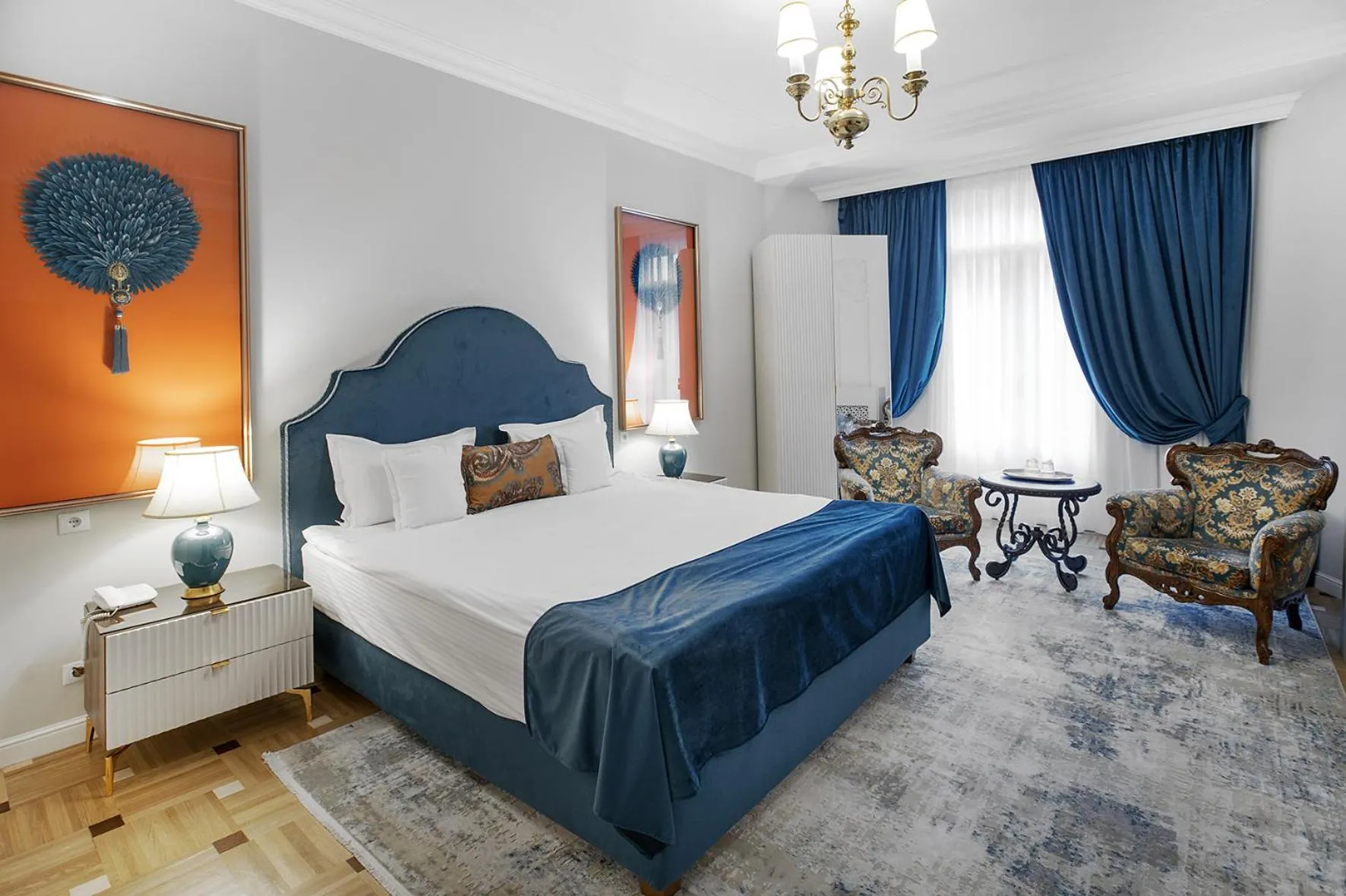 Photo of the whole room, Bed in Hotel Palace