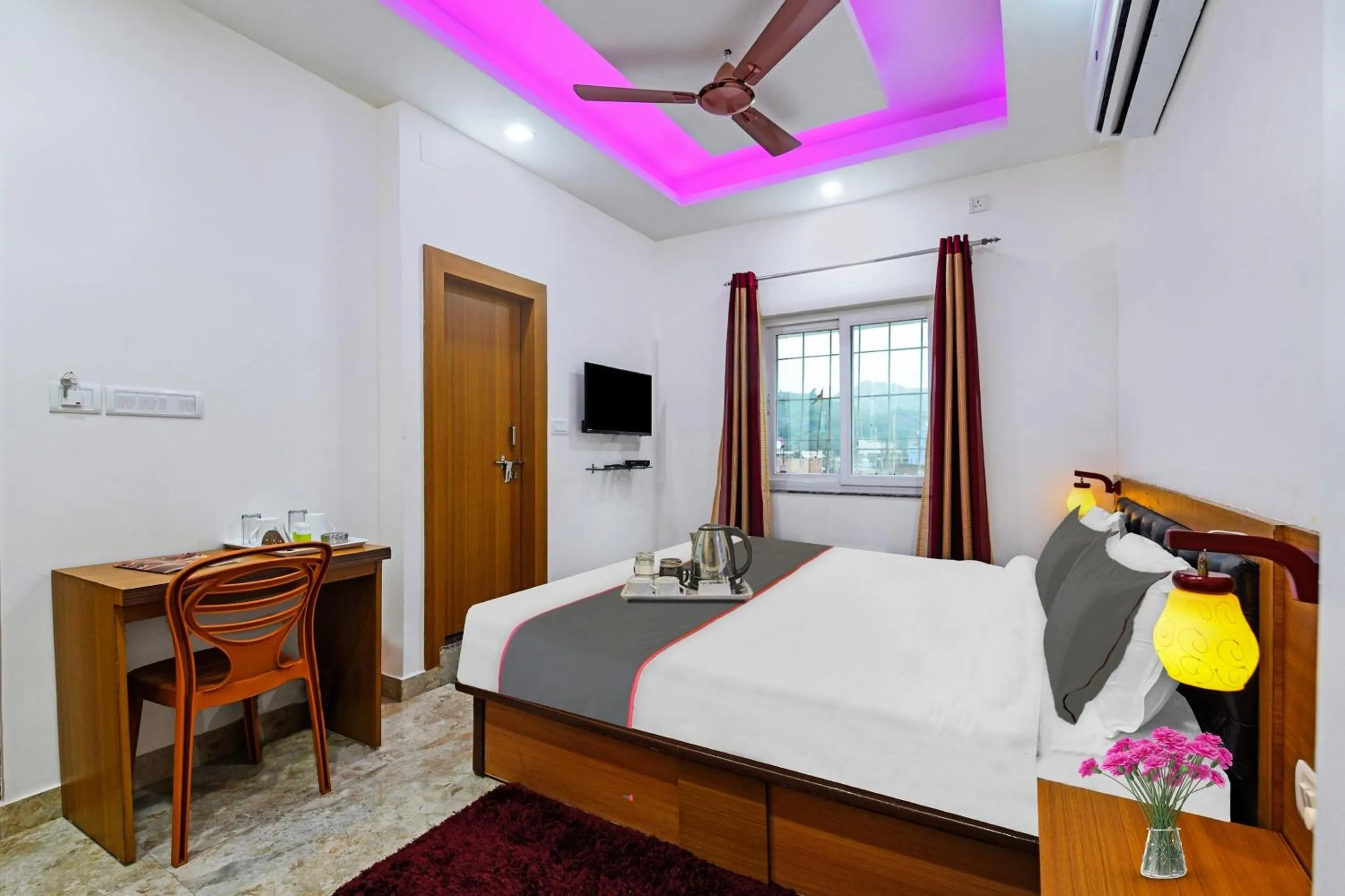 Bedroom, Bed in Super Collection O D N Grand