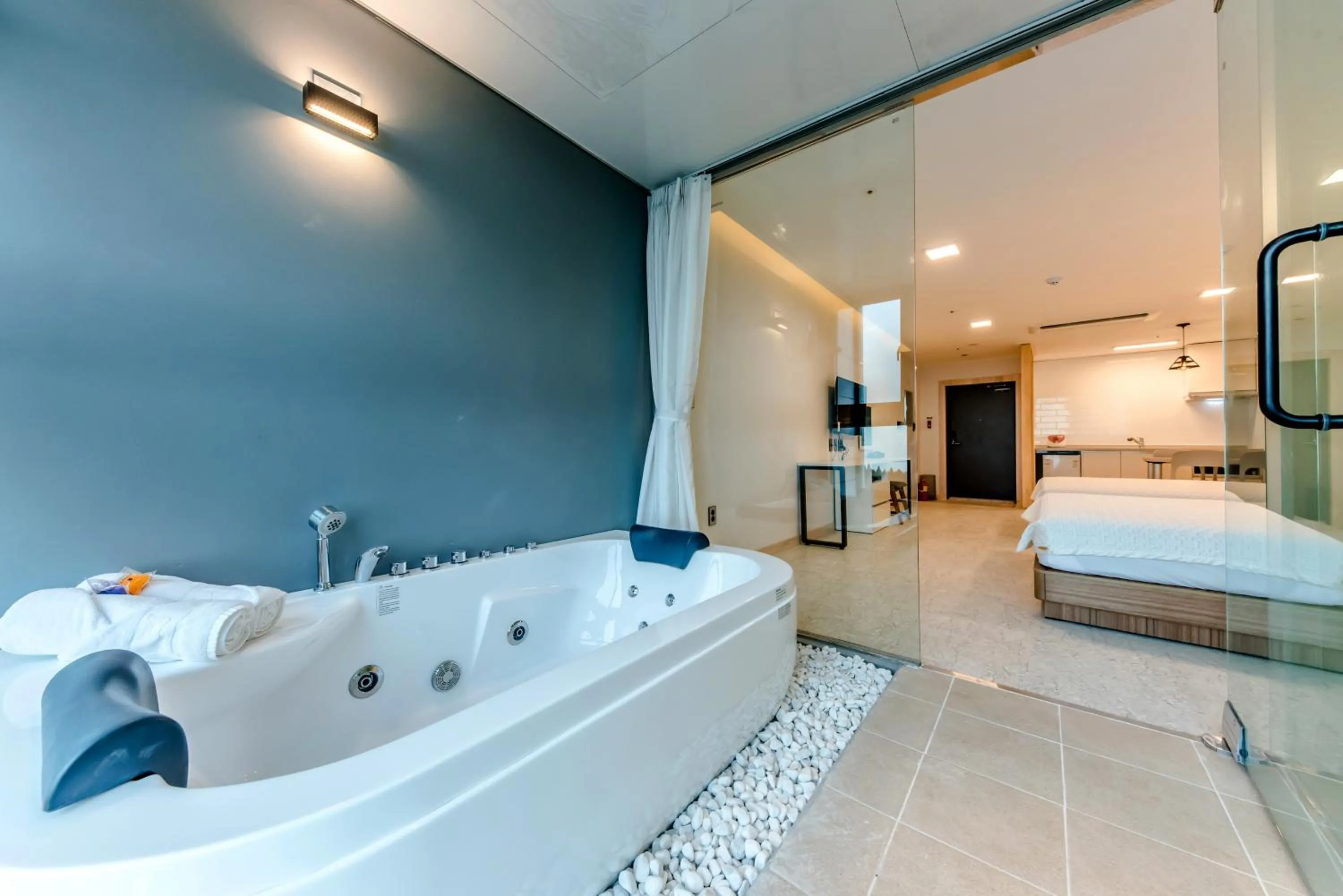 Bed in Jeju I've Hotel & Resort