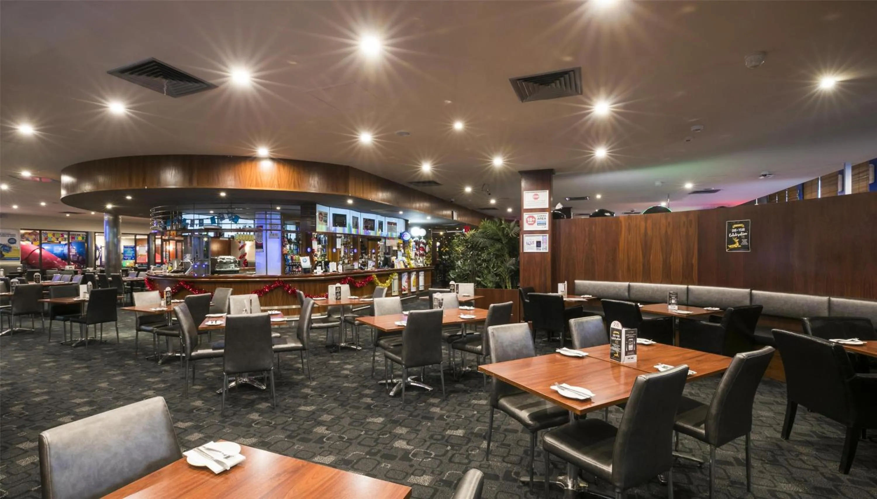 Food and drinks in Nightcap at Playford Tavern