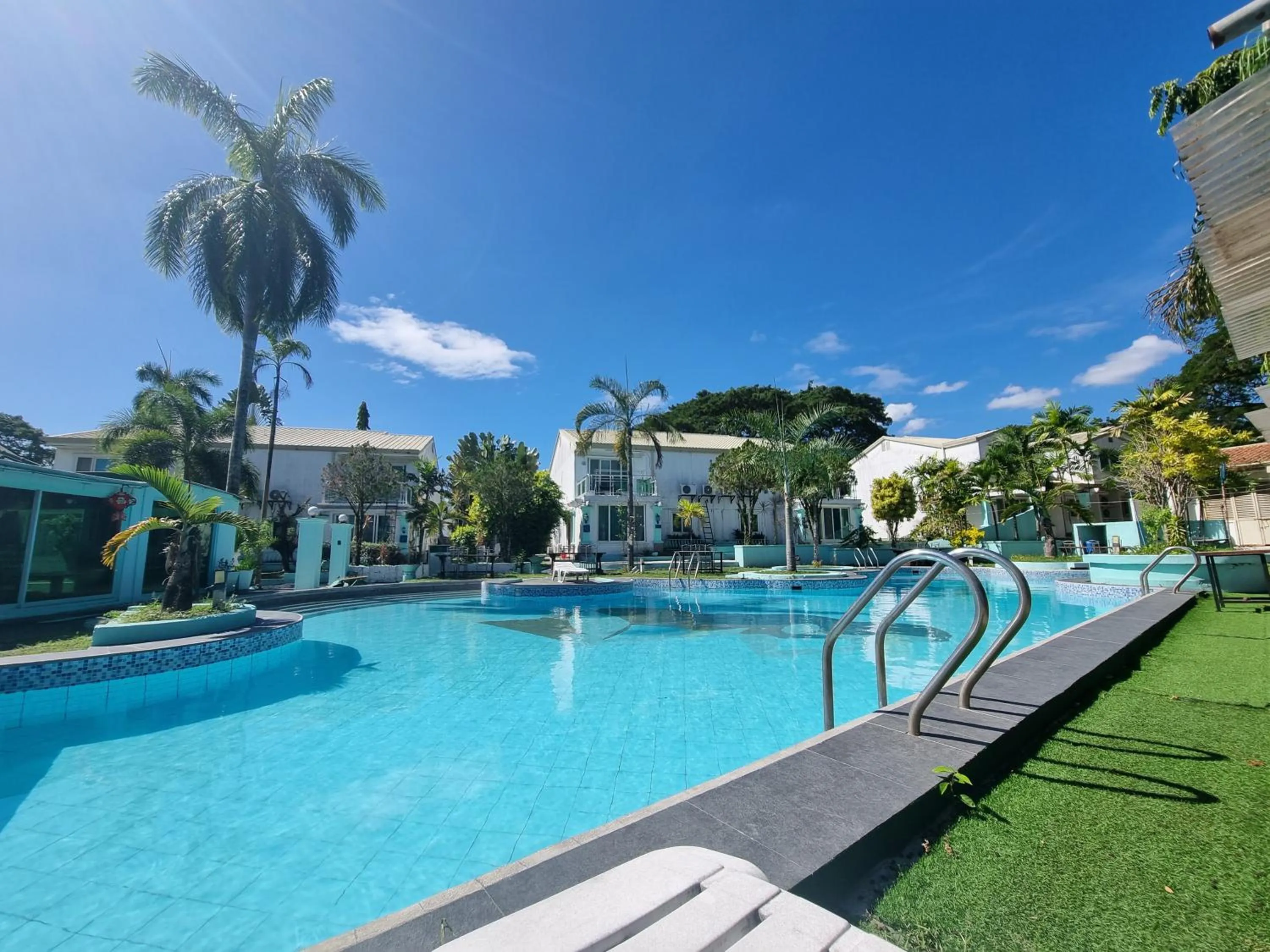 Swimming pool in Asian Greenville Hotel and Resort