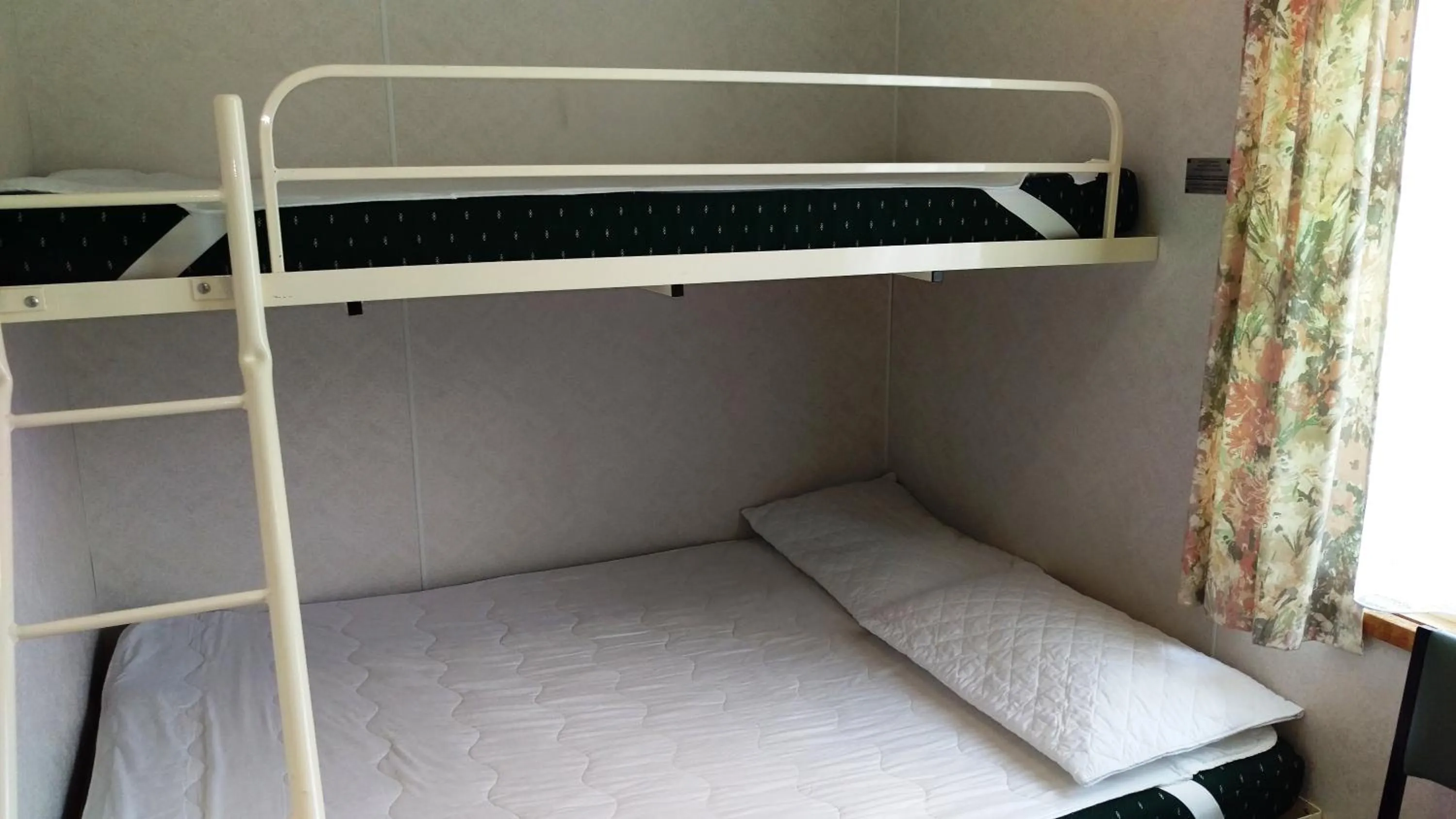 Bed in Prom Central Caravan Park