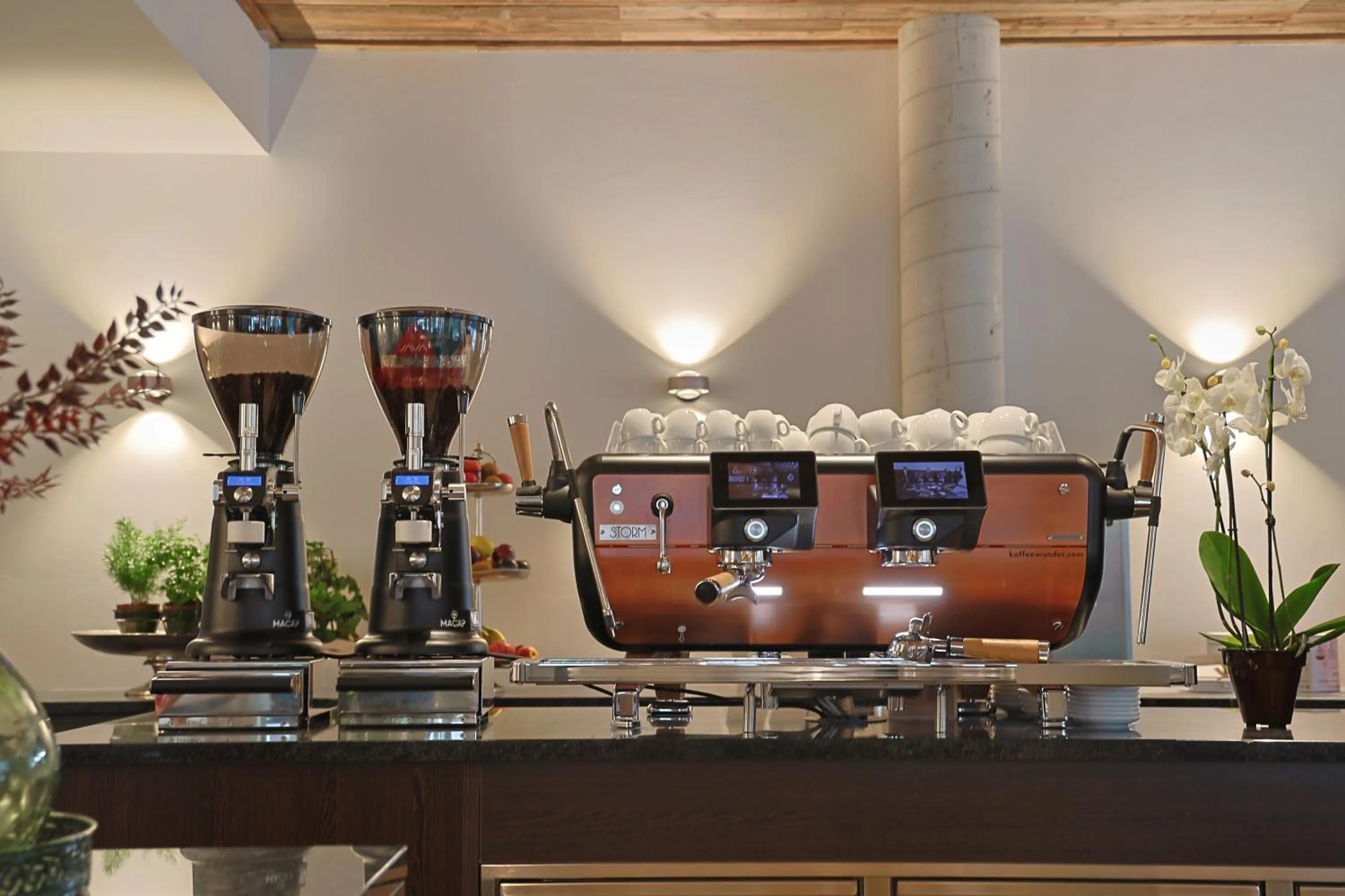 Restaurant/places to eat in Hotel DAS SAAL