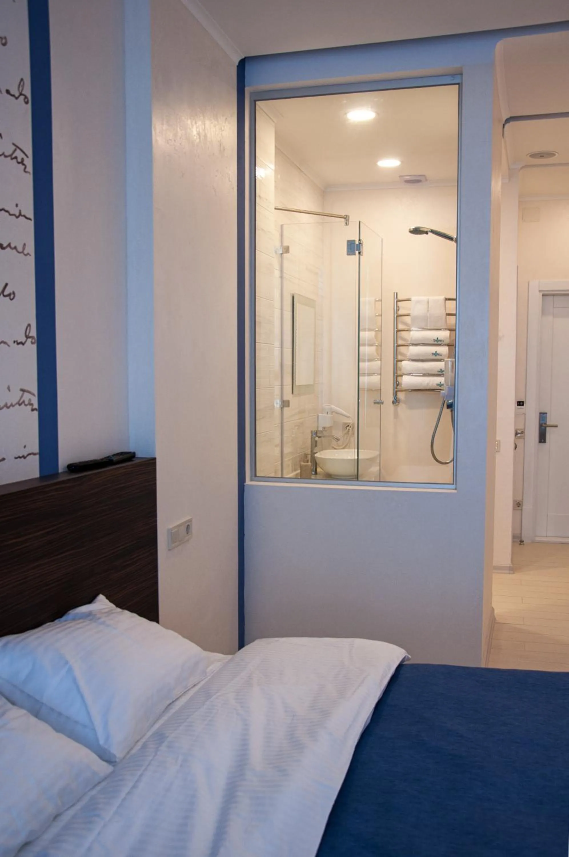 Bedroom, Bed in Design Hotel Skopeli