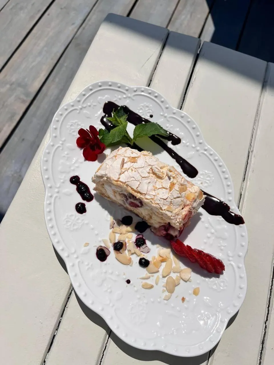 Restaurant/places to eat in Design Hotel Skopeli