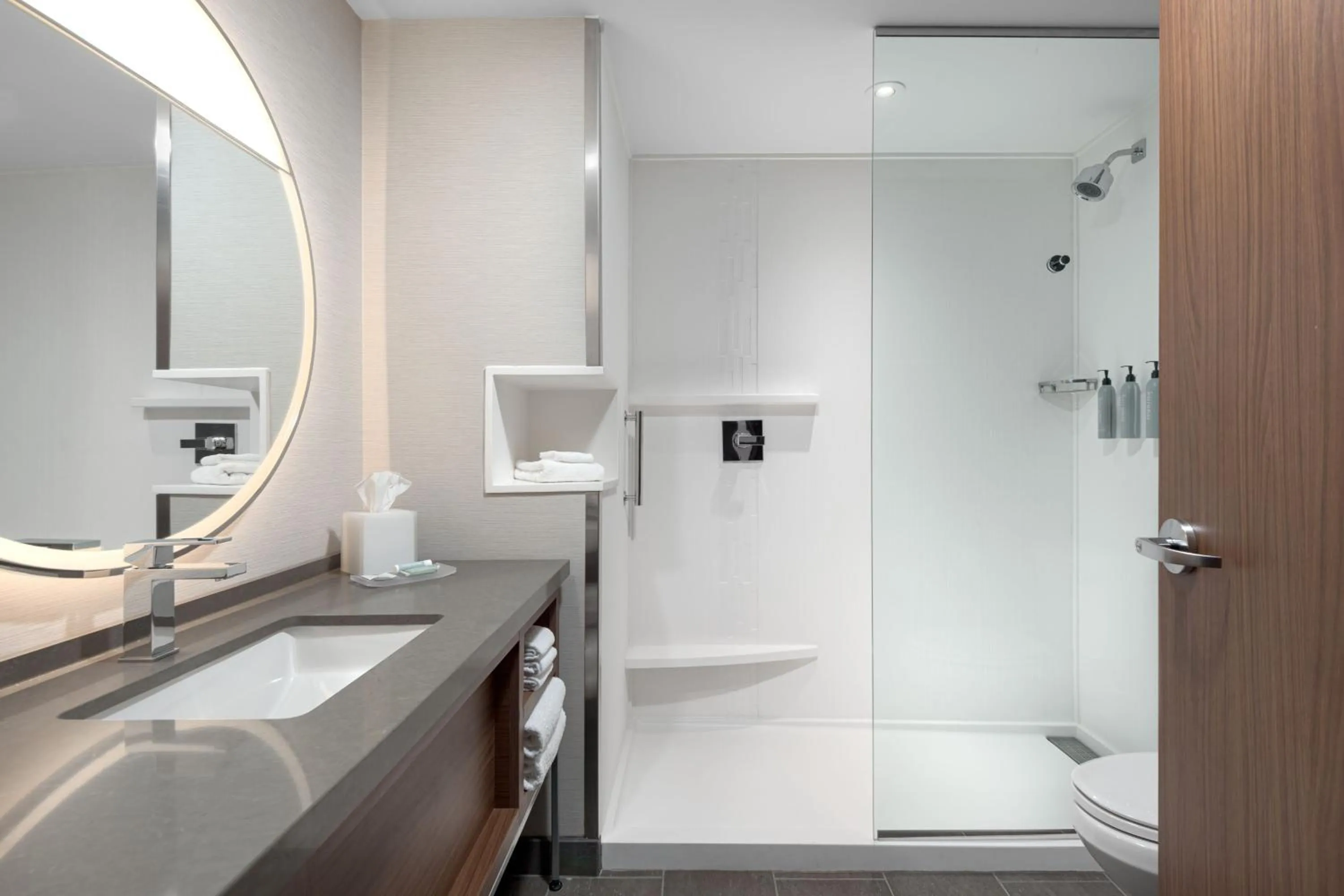 Bathroom in Courtyard by Marriott Nashville Smyrna