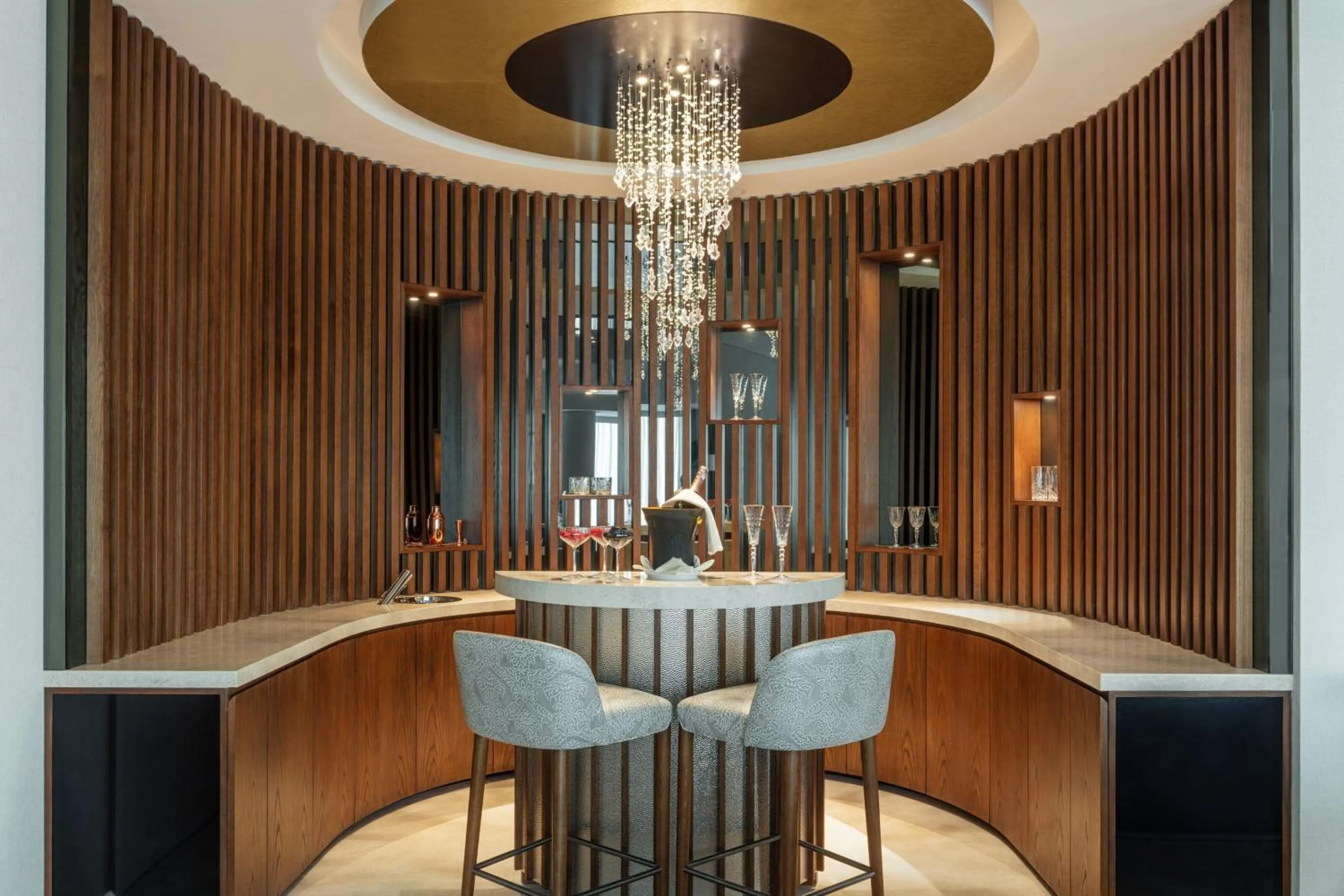 Lounge or bar in Marriott Marquis Dubai Creek