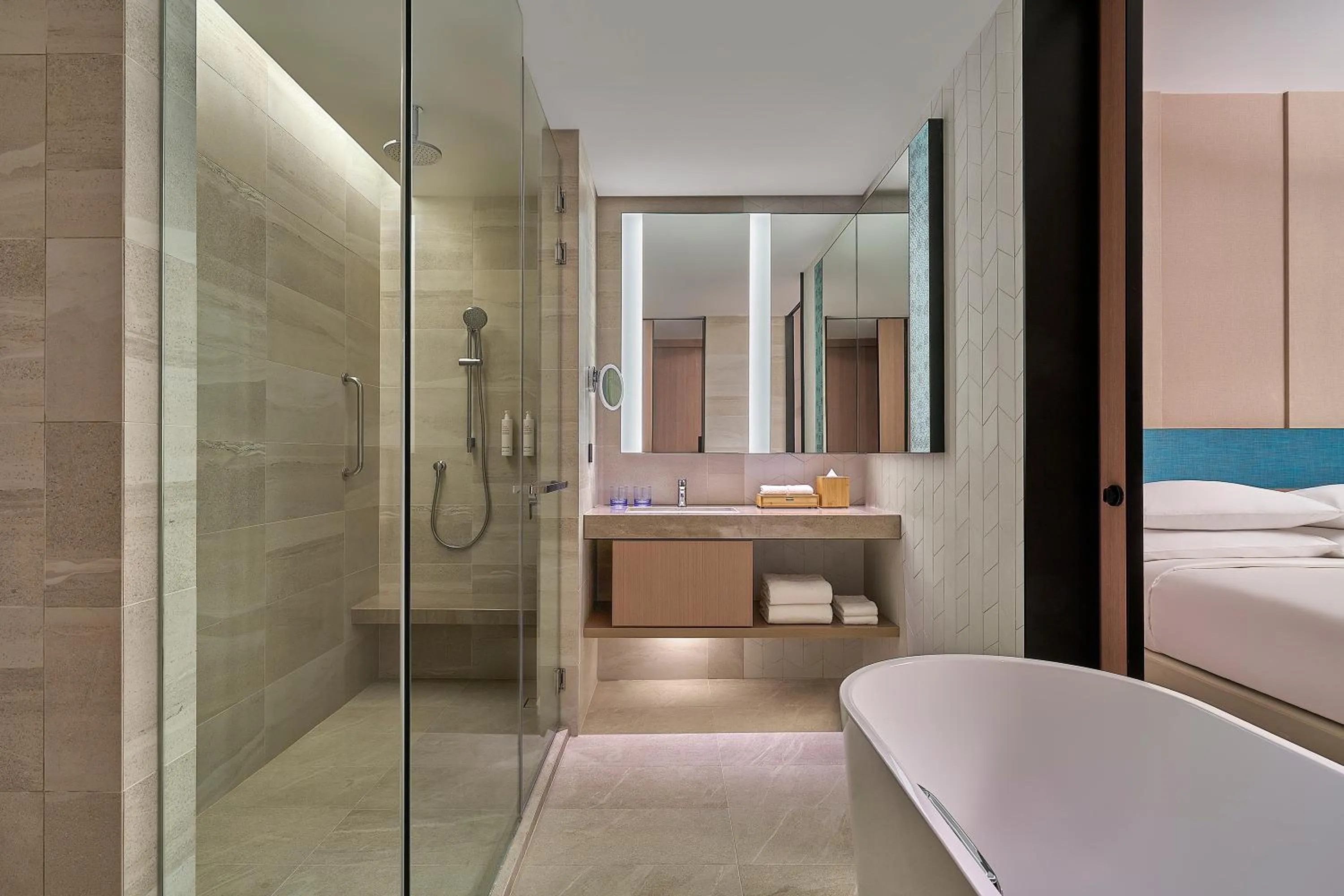Bathroom, Bed in Penang Marriott Hotel