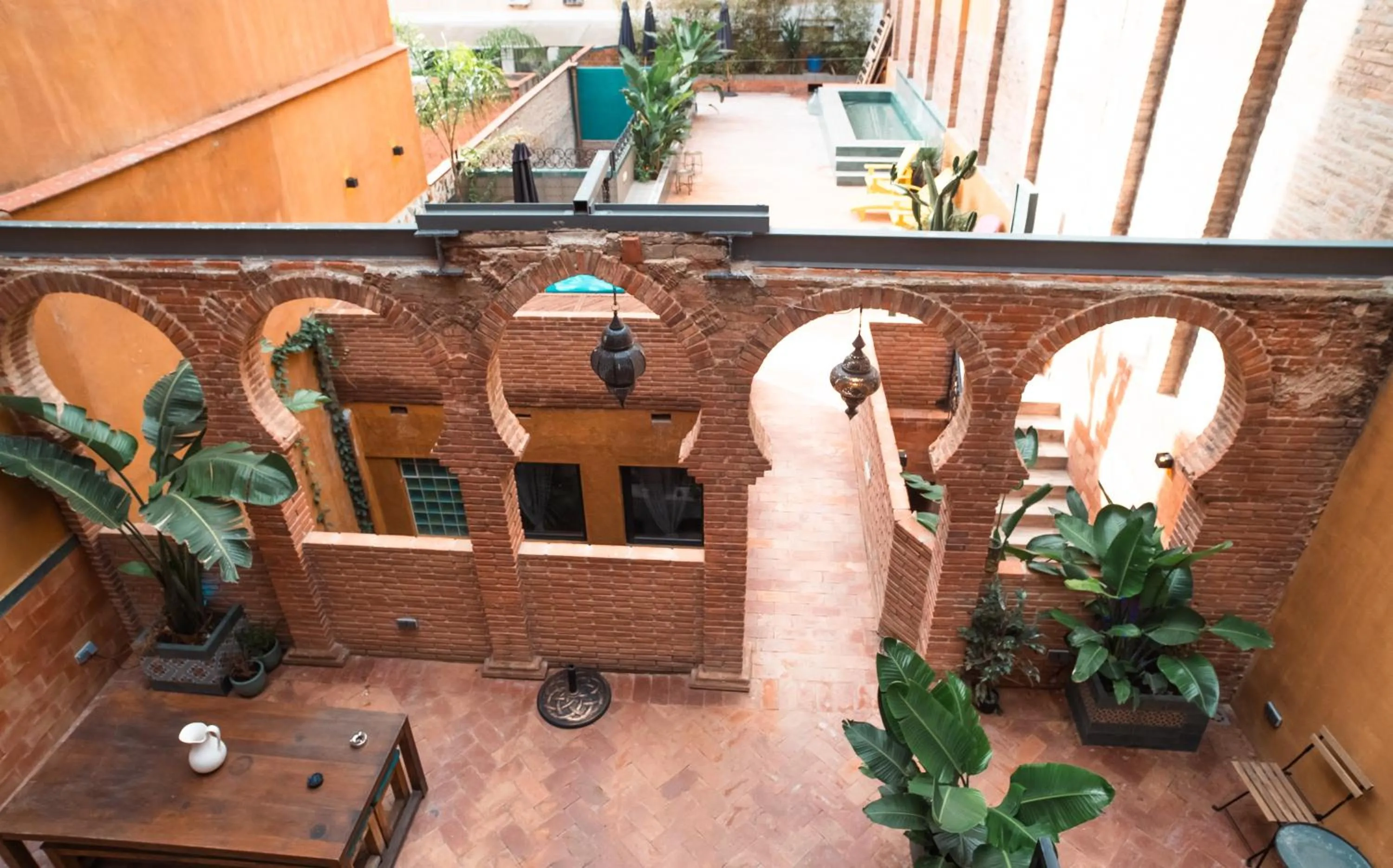 Patio in Hotel Lincoln Lounge